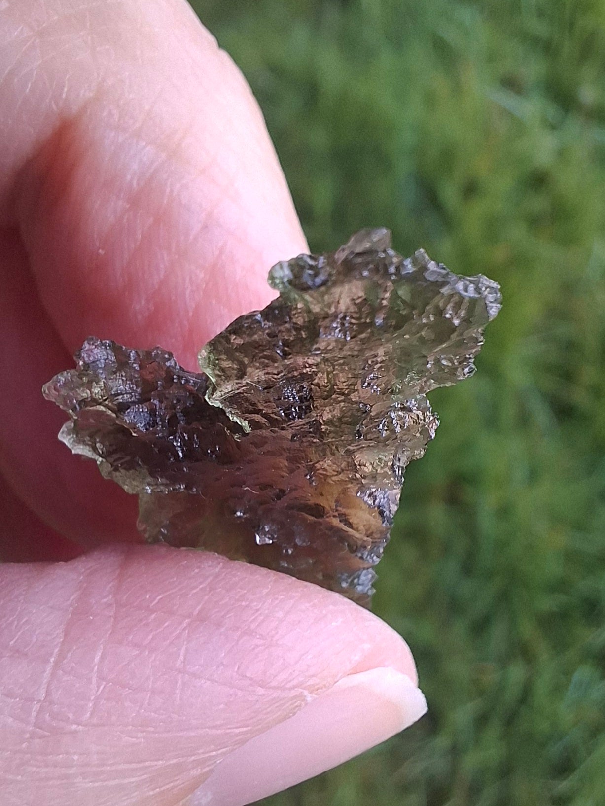 Moldavite Piece, JEZKOVNA BESEDNICE, 1.62g, Tektite (Ref: 1276)