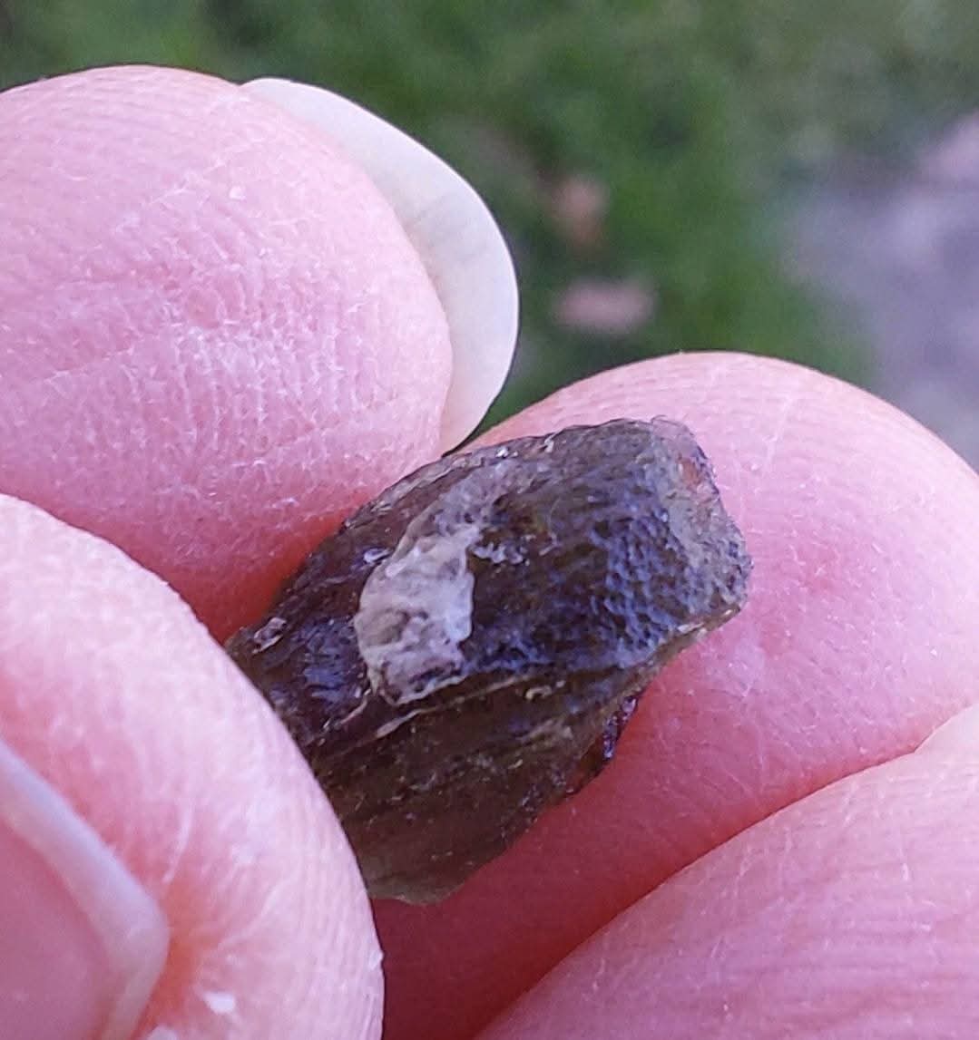 Moldavite Piece, 0.66g, Tektite (Ref: 1010)