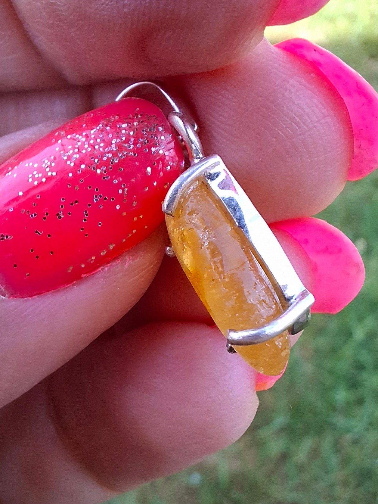 Baltic Amber Pendant, 925 Silver, Fossil (Ref: AP23)