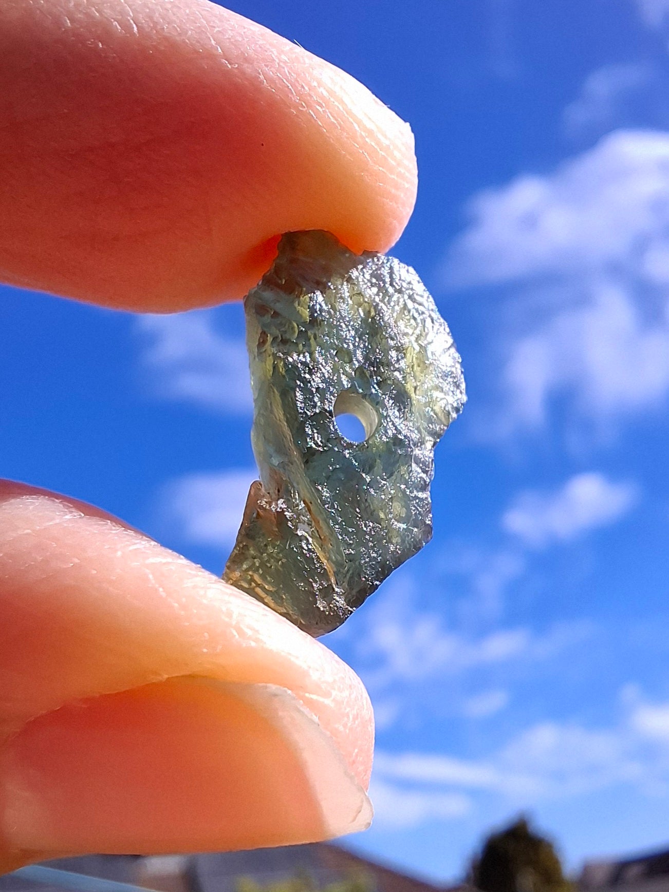 DRILLED, Moldavite Piece, 0.90g, Tektite (Ref: D14)