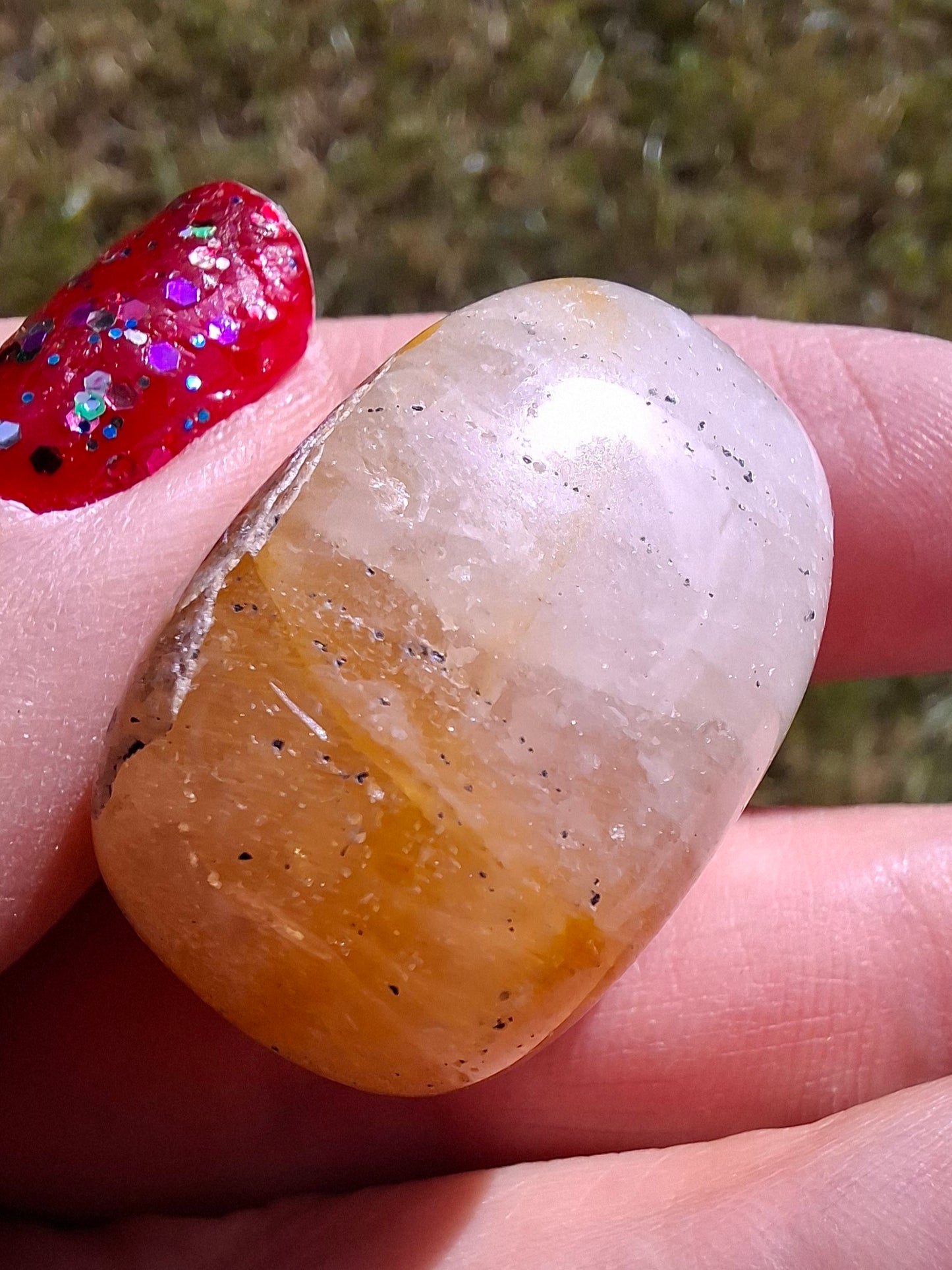 Golden Healer, Tumble Stone, Crystal (Ref: T191)