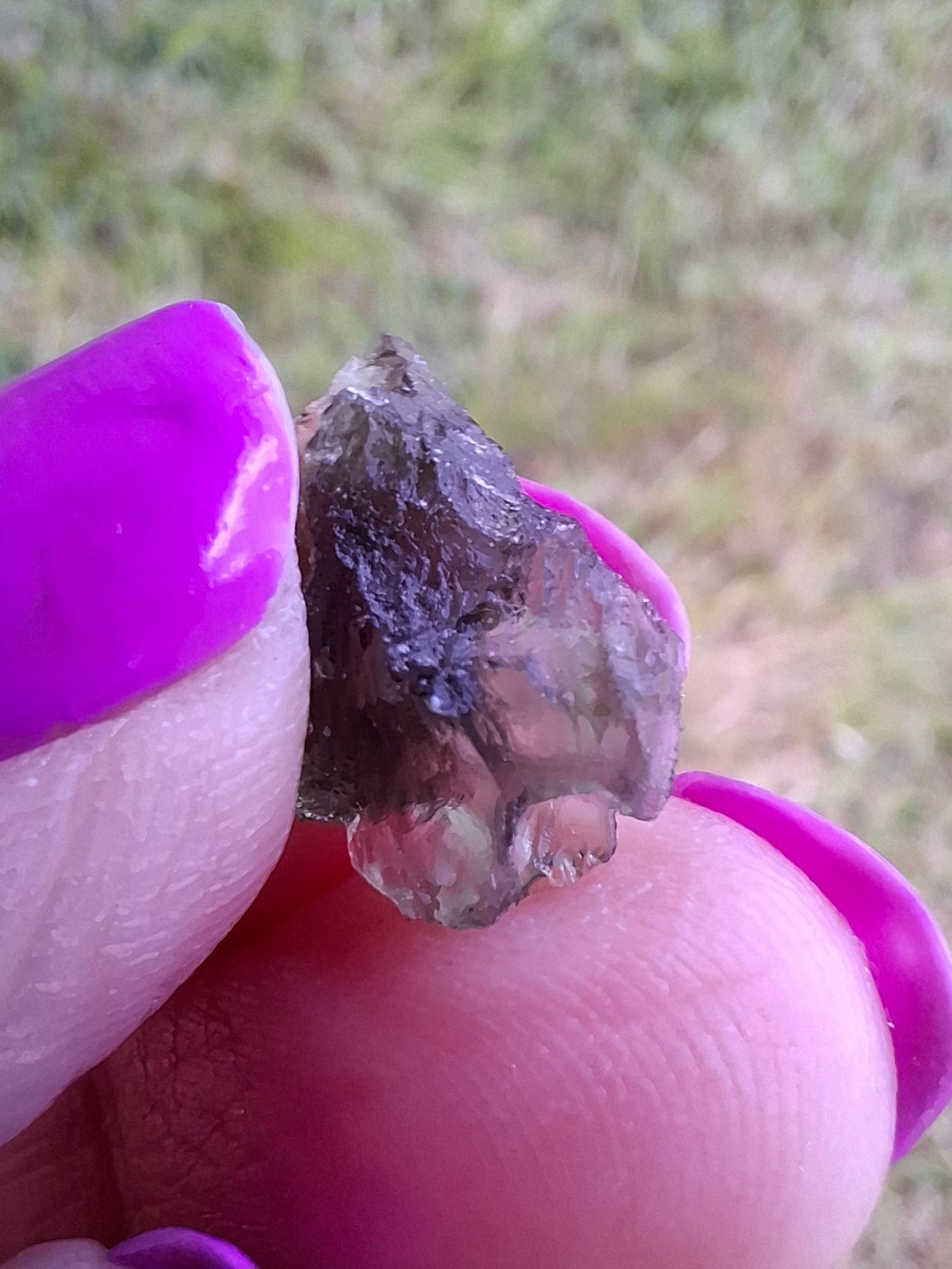 Moldavite Piece, 0.82g, Tektite (Ref: 1454)