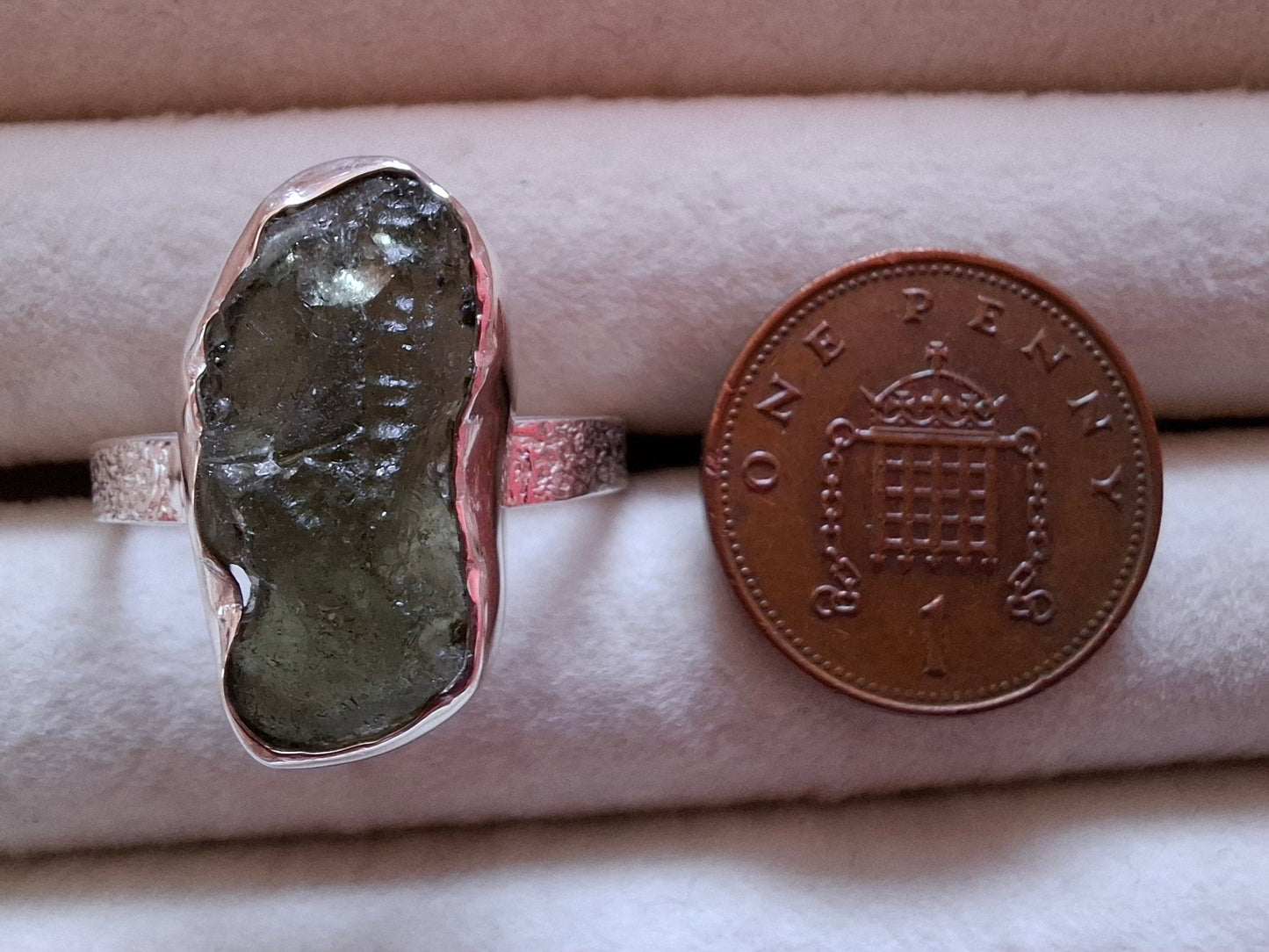 Moldavite Ring, size Y, 925 Silver, Tektite (Ref: R330)
