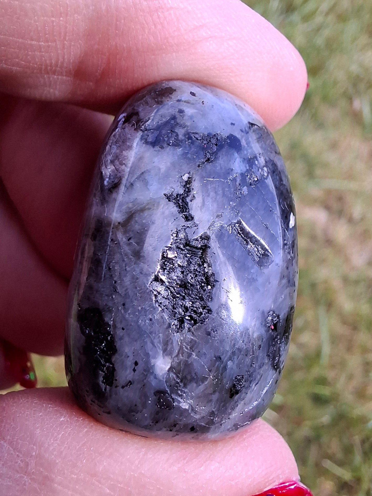 Larvikite, Tumble Stone, Crystal (Ref: T124)