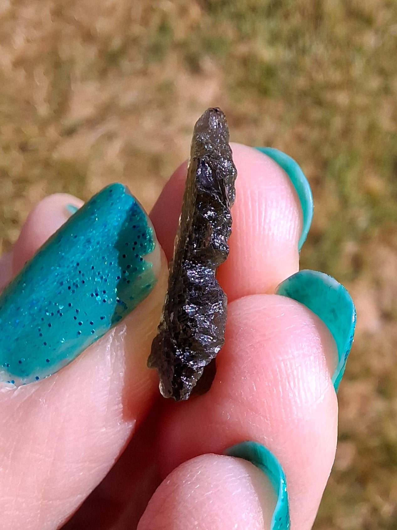 Moldavite Piece, 0.84g, Tektite (Ref: 1418)