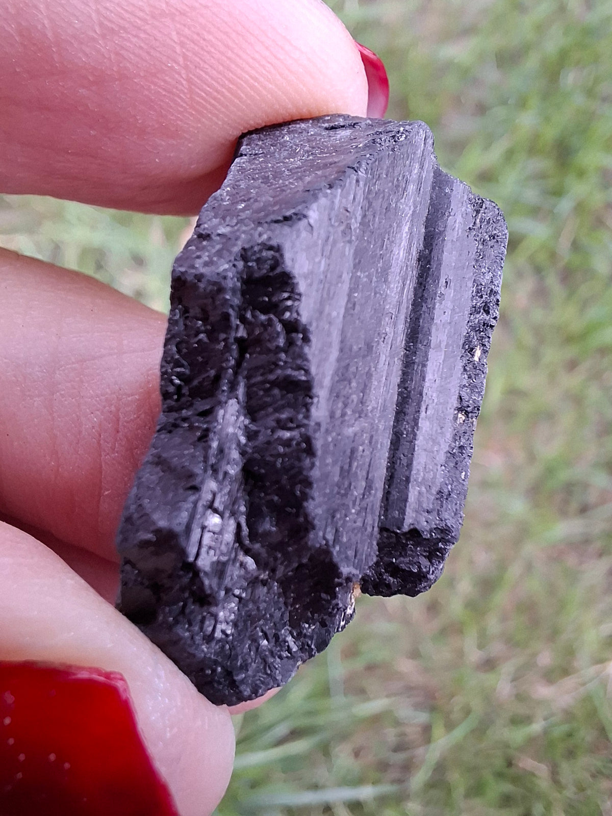 Black Tourmaline RAW, 8.72g, Crystal (Ref: RBT17)