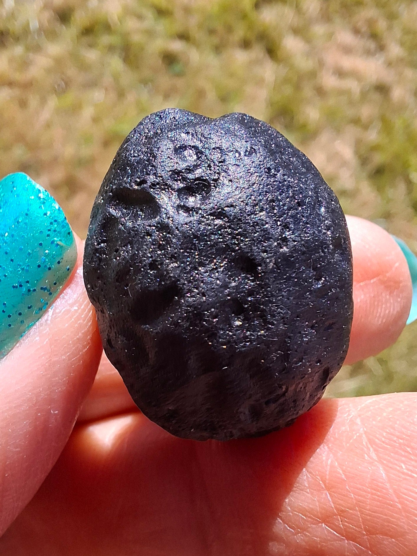 Philippinite (Rizalite), 11.31g, Tektite