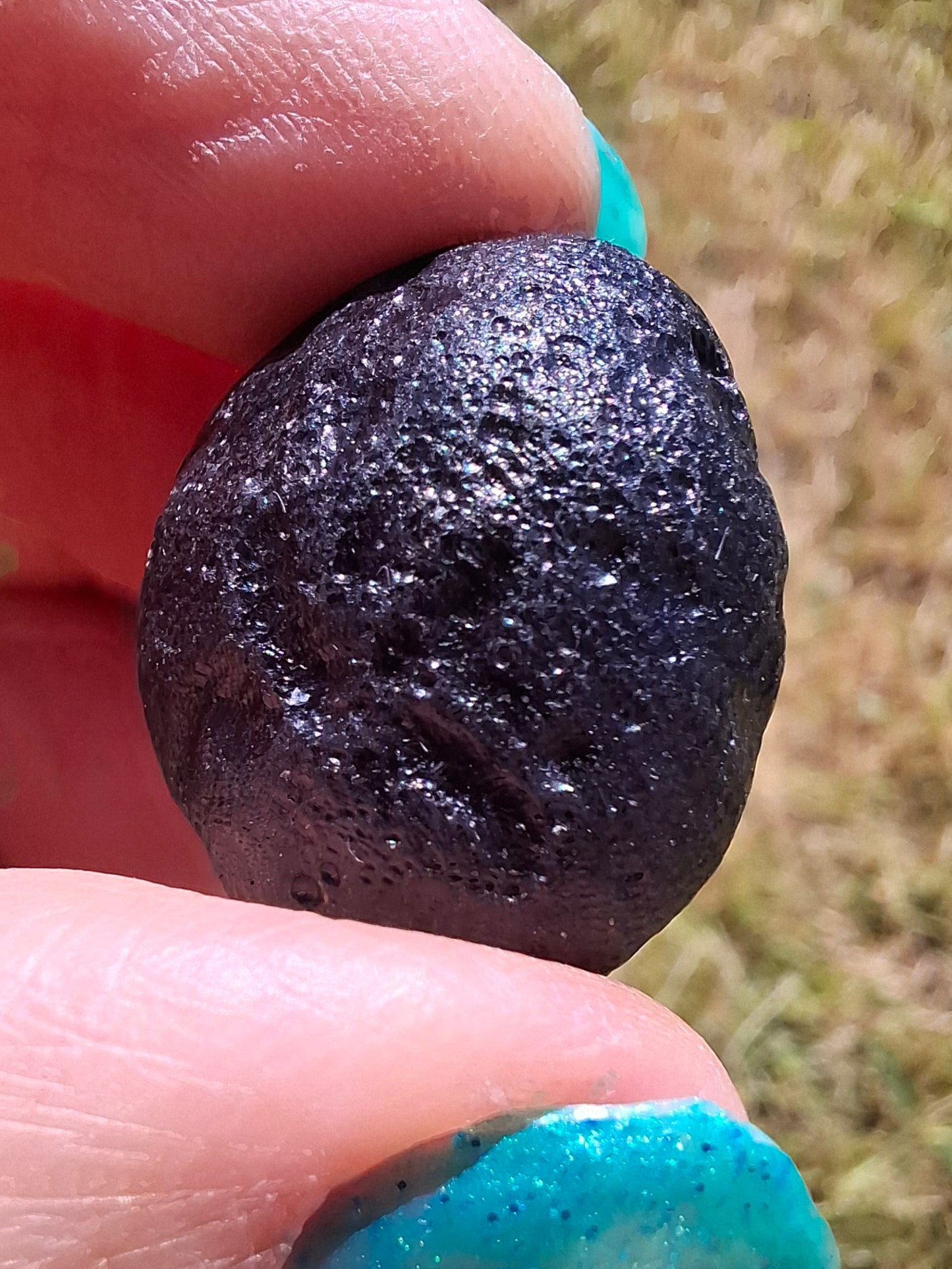 Philippinite (Rizalite), 11.42g, Tektite