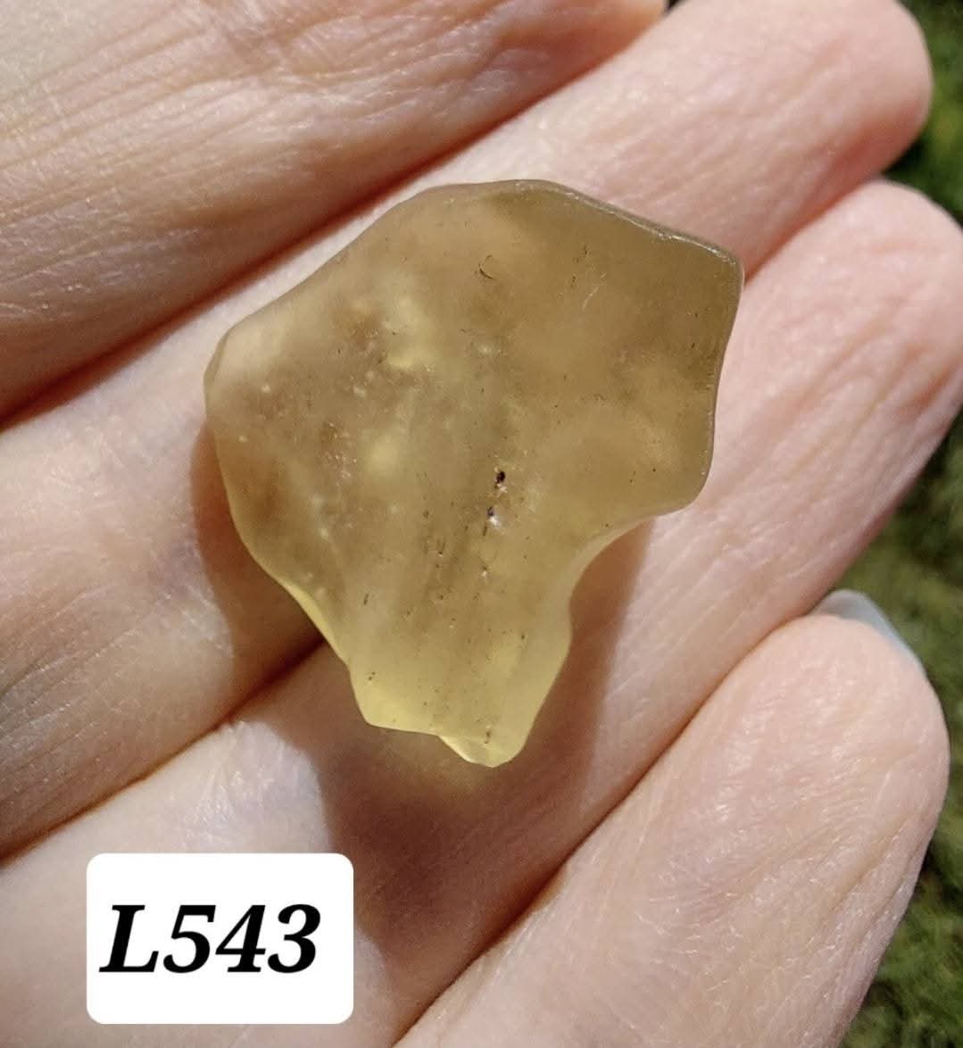 Libyan Desert Glass Piece, 5.70g, Tektite