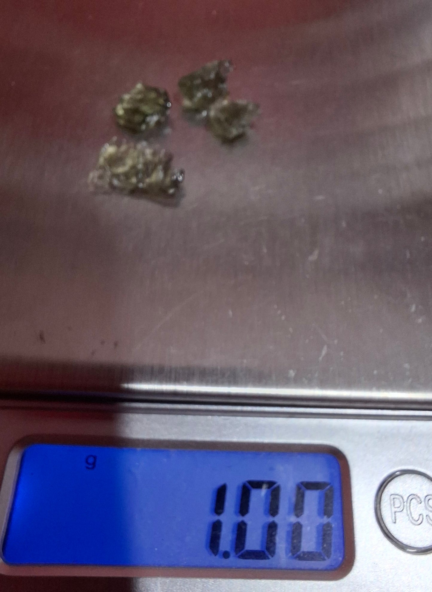 Moldavite chip Bundle, 1g, 4 pcs, Tektite (Ref: MB46)