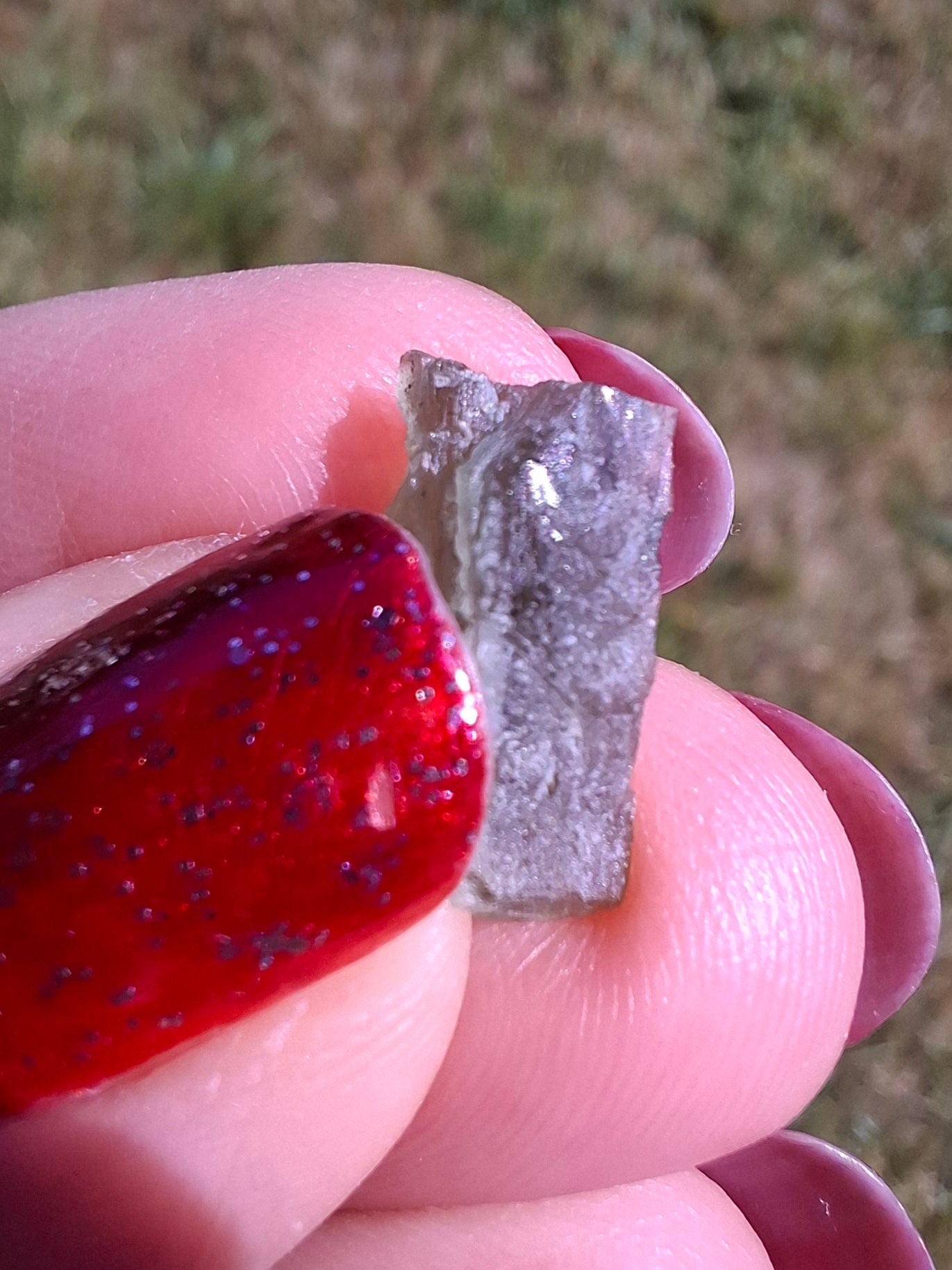 Moldavite Piece, 0.68g, Tektite (Ref: 1471)