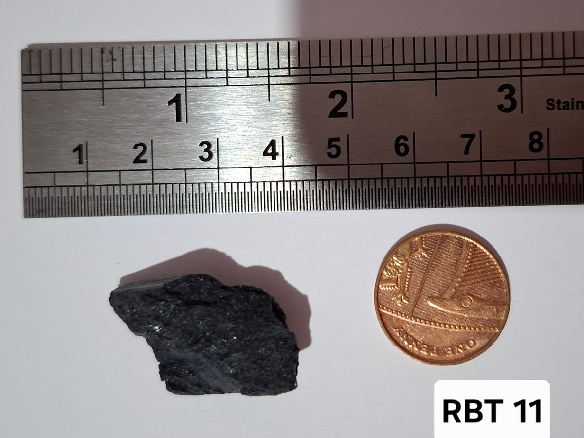 Black Tourmaline RAW, 5.84g, Crystal (Ref: RBT11)