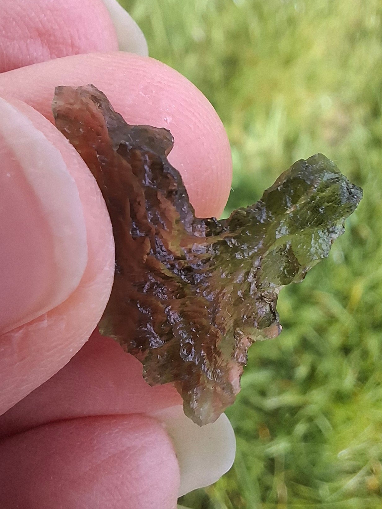 Moldavite Piece, JEZKOVNA BESEDNICE, 1.30g, Tektite (Ref: 1286)