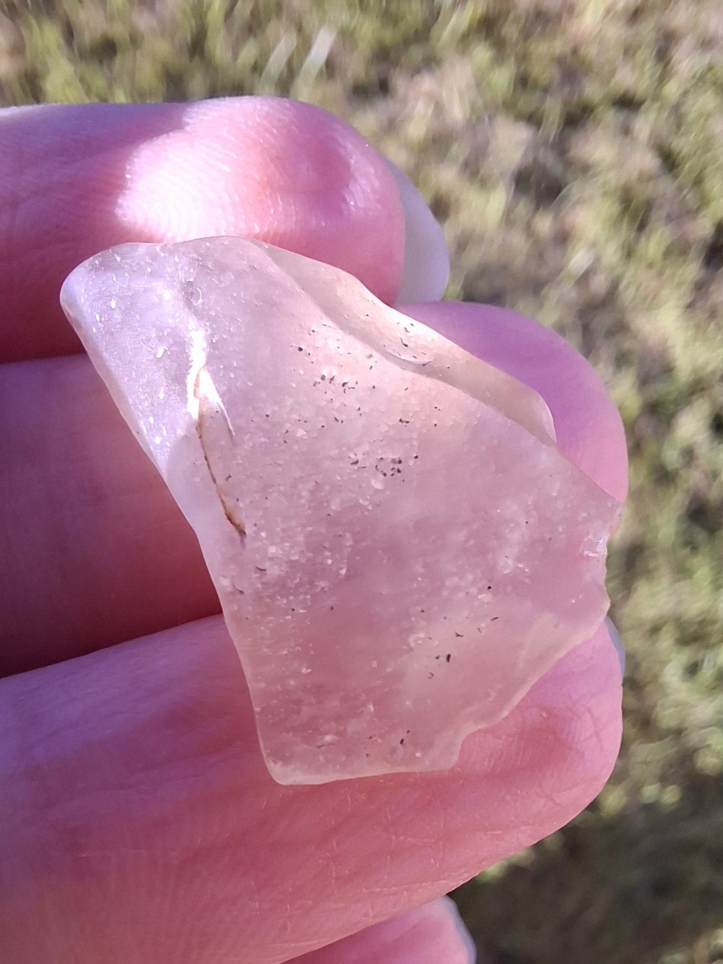 Libyan Desert Glass Piece, 3.04g, Tektite (Ref: LE12)