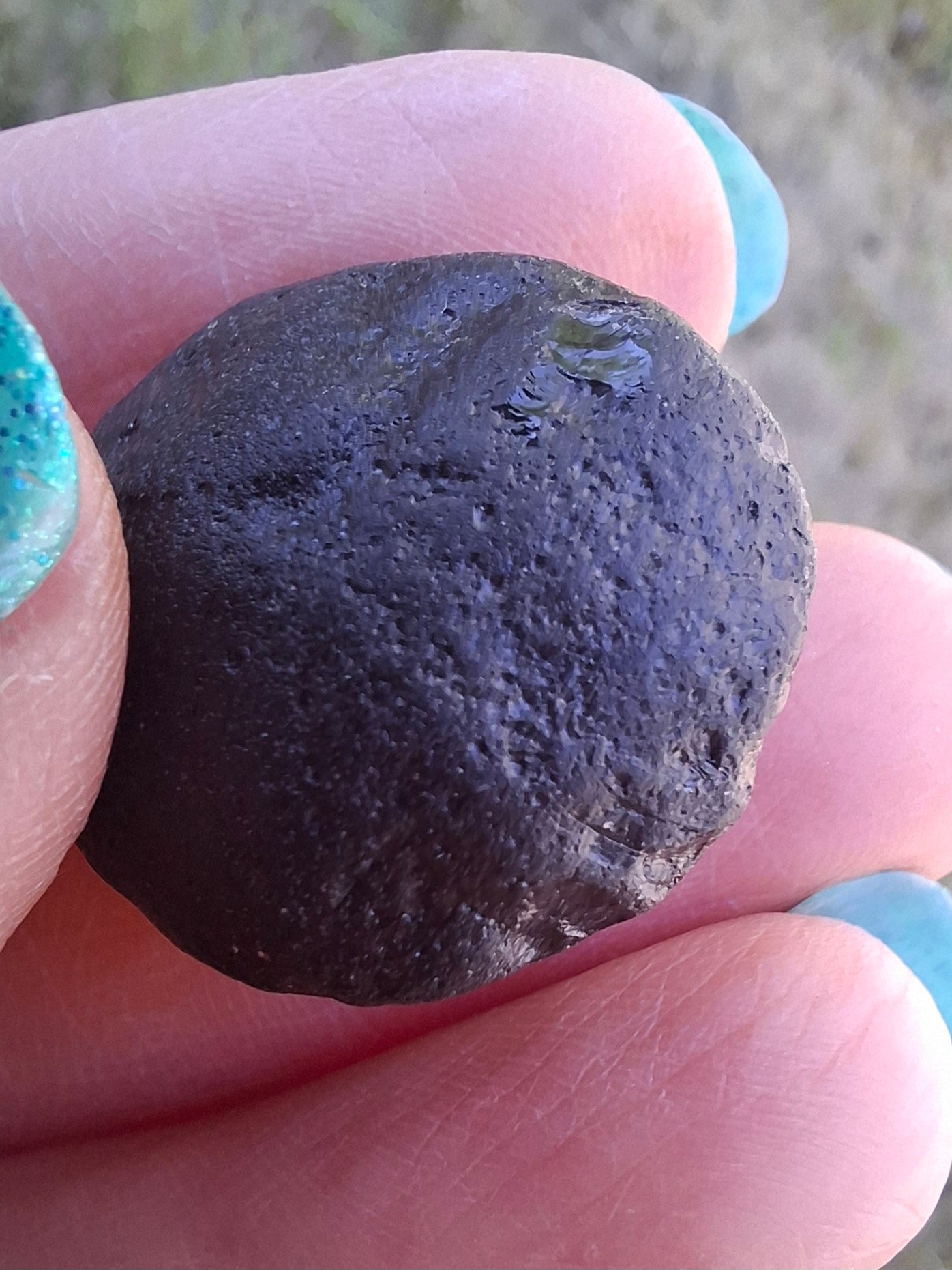 Philippinite (Rizalite), 9.24g, Tektite