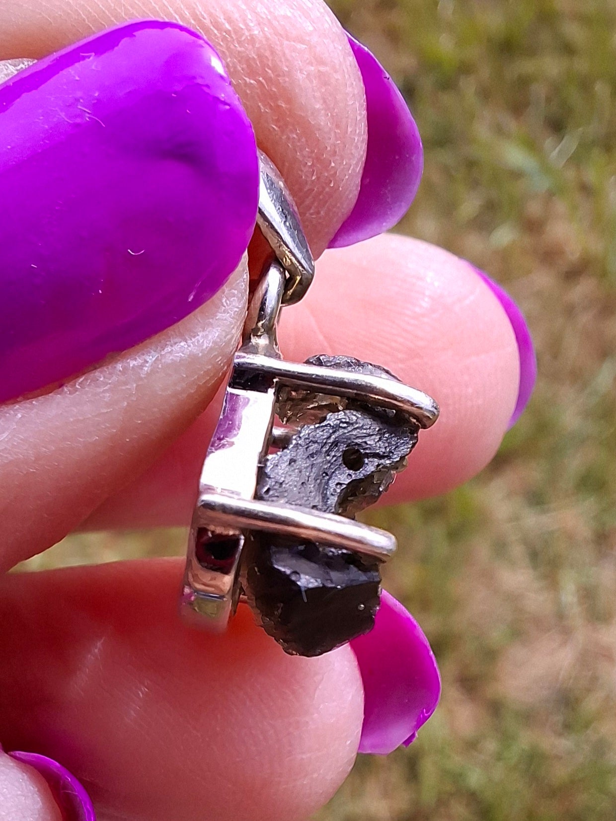 Moldavite Claw Pendant, 925 Silver, Tektite (Ref: P21)