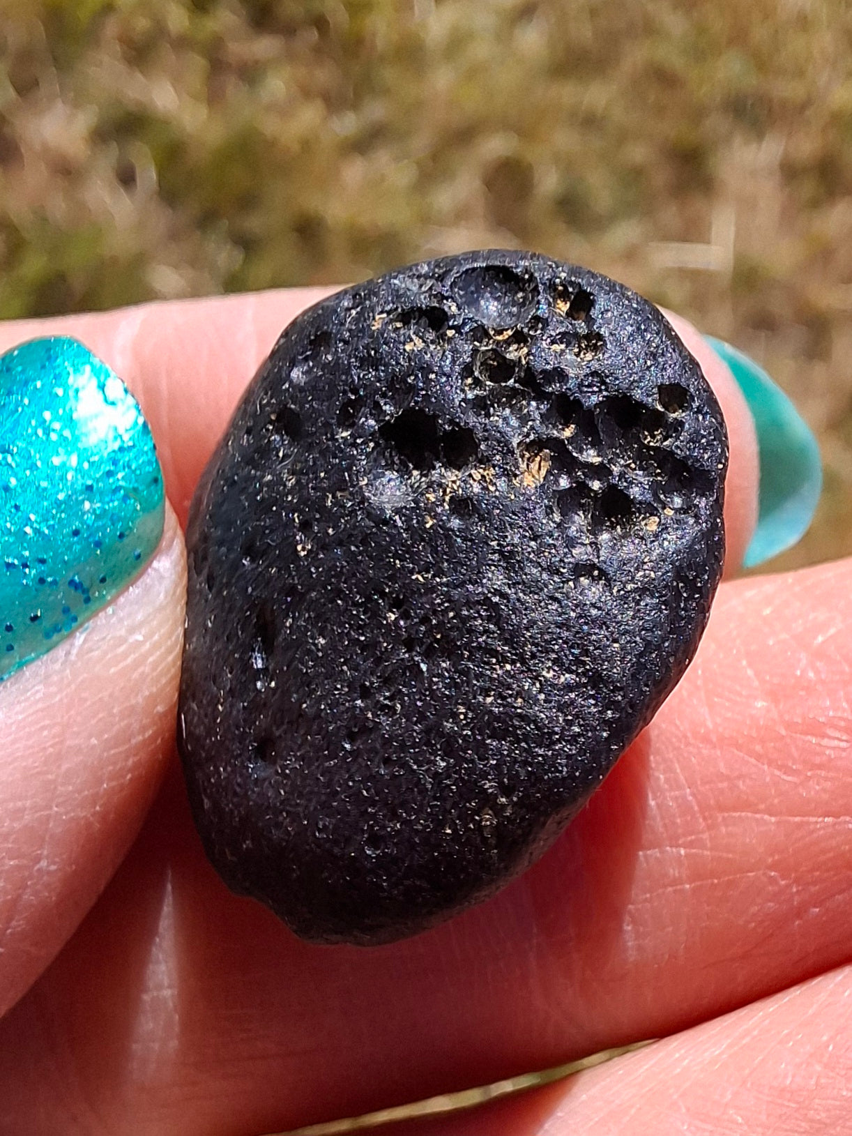 Philippinite (Rizalite), 7.48g, Tektite