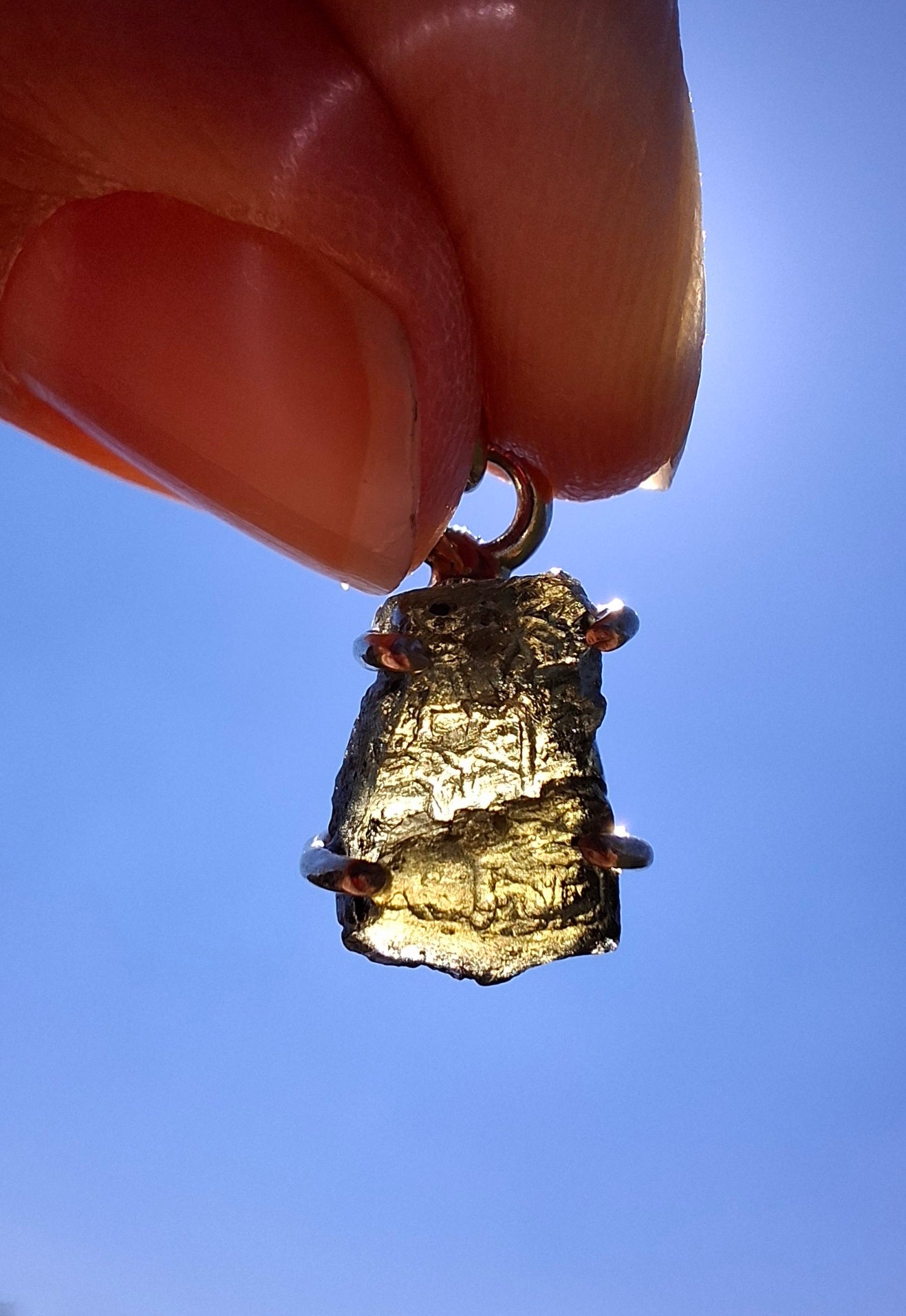 Moldavite Claw Pendant, 925 Silver, Tektite (Ref: P21)