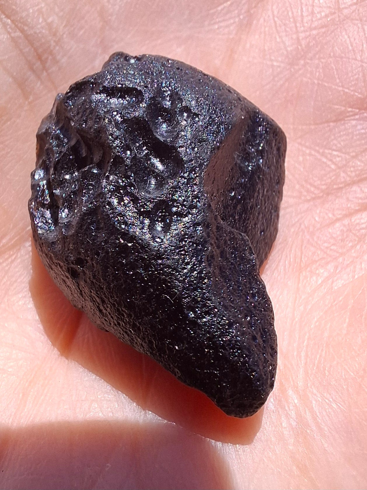 Guang Dong (Chinese), 7.92g, Tektite