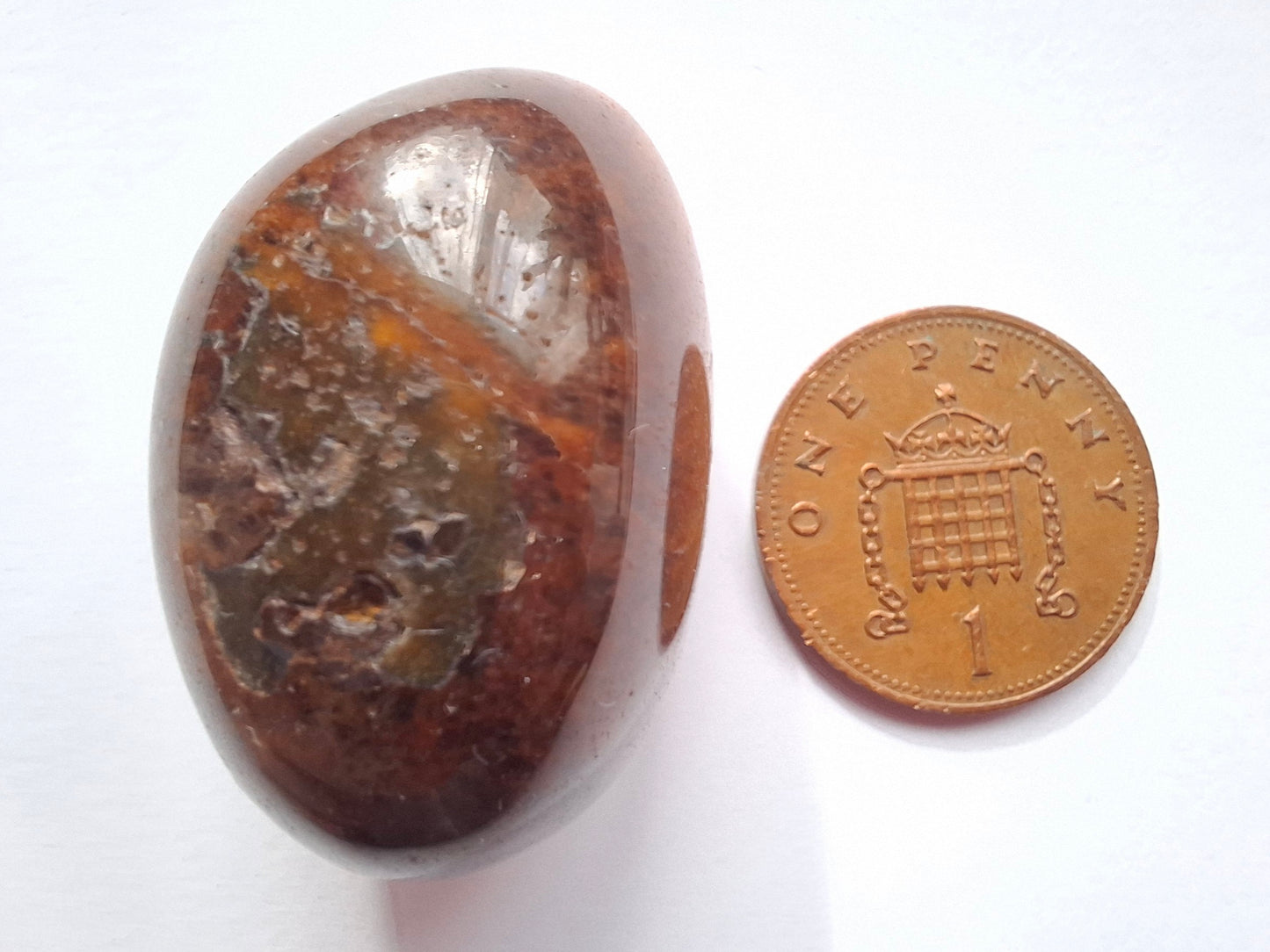Tigers Eye, Tumble Stone, Crystal (Ref: T136)
