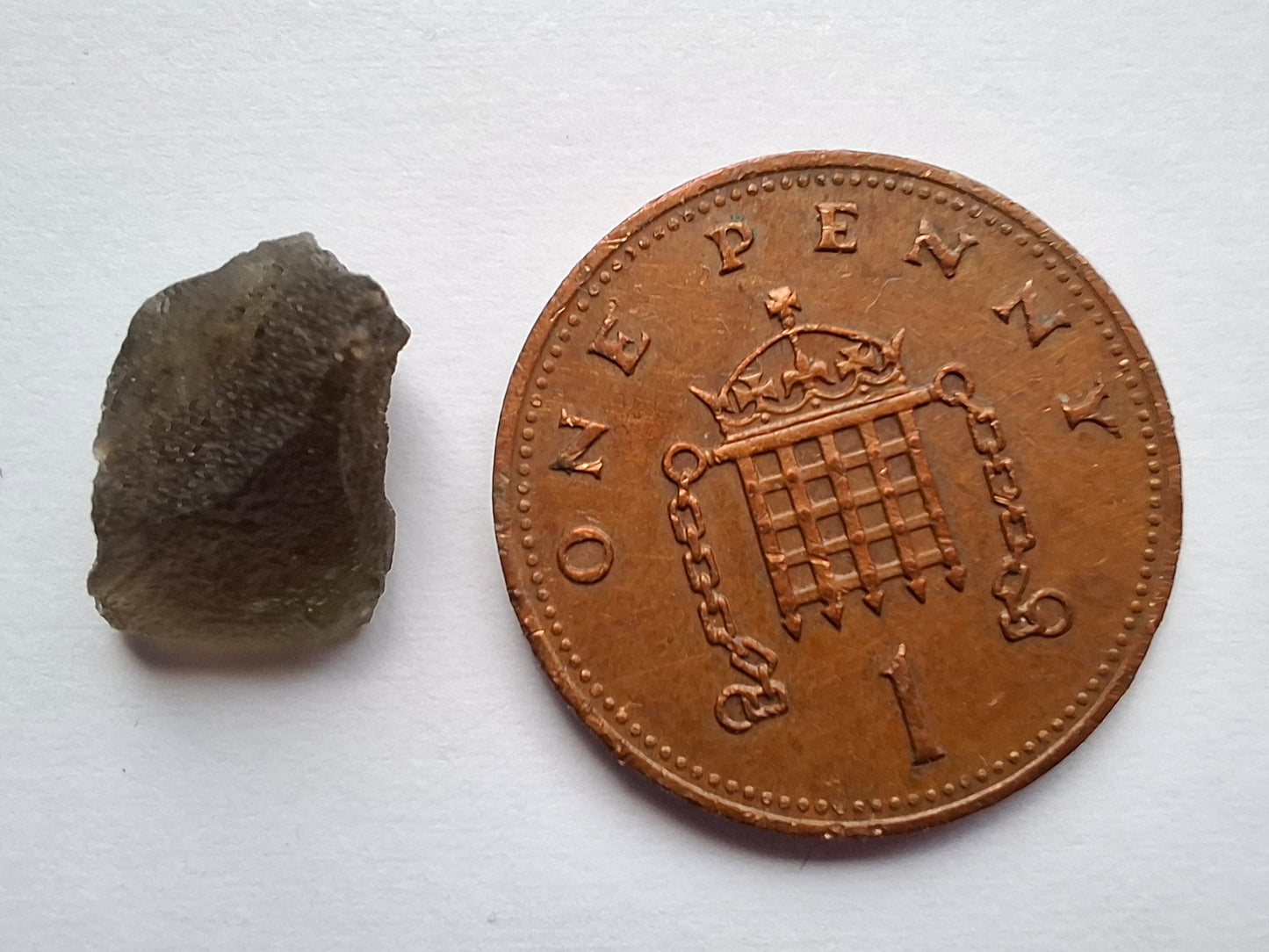 Moldavite Piece, 0.72g, Tektite (Ref: 1443)