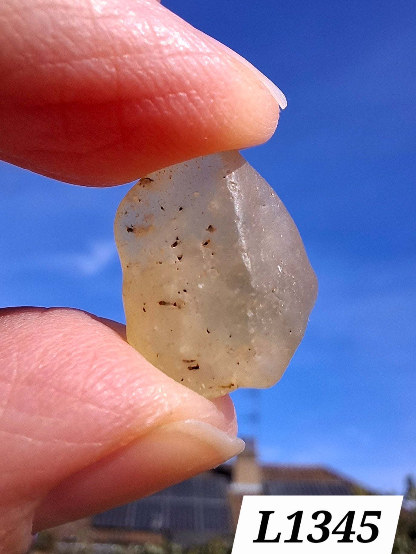 Libyan Desert Glass small Piece, 2.11g, Tektite (Ref: L1345)