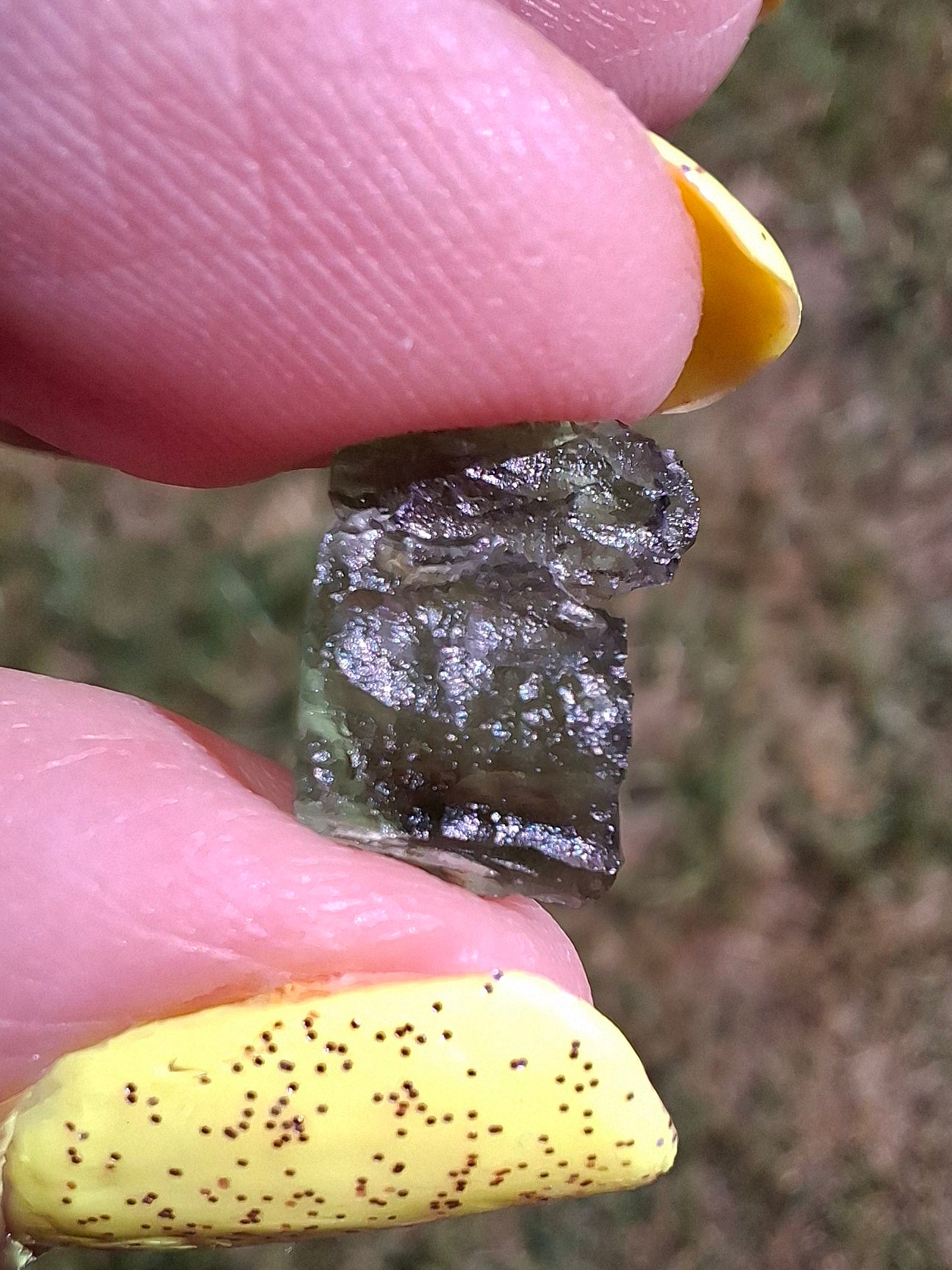 Moldavite Piece, 0.56g, Tektite (Ref: 1474)