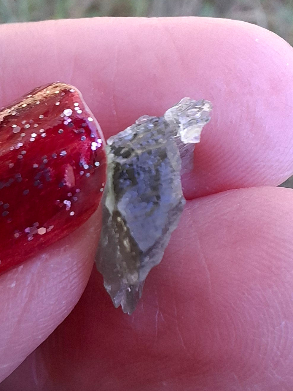 Moldavite Piece, 0.60g, Tektite (Ref: 1473)
