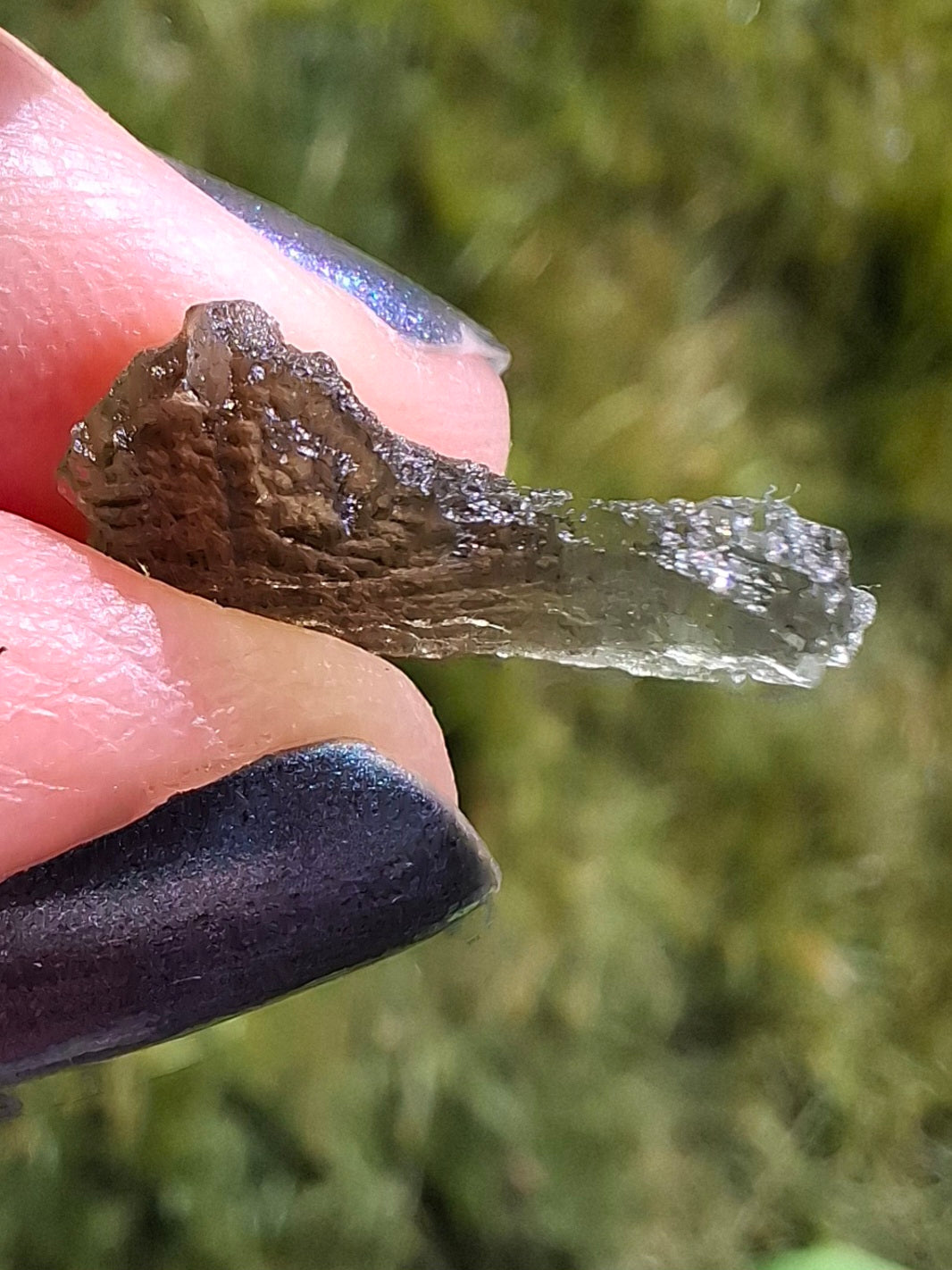 Moldavite Piece, 0.80g, Tektite (Ref: 1397)