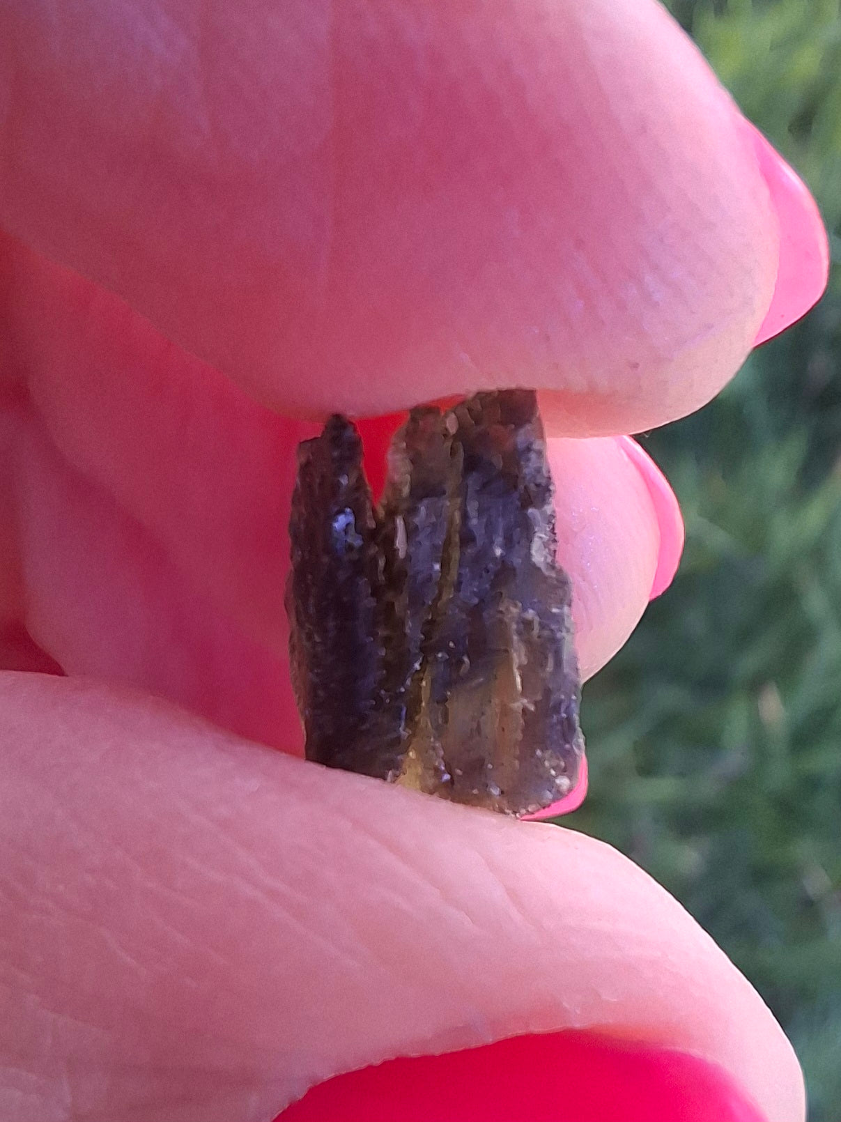 Moldavite Piece, 0.87g, Tektite (Ref: 231)