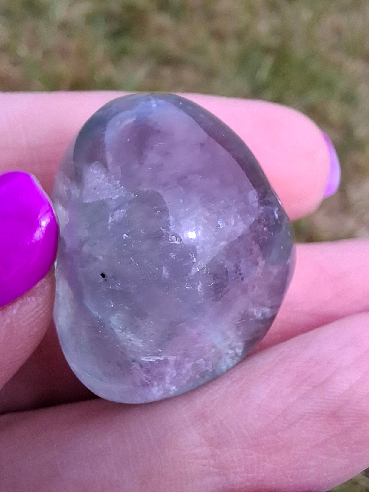 Fluorite, Tumble Stone, Crystal 🌈 (Ref: T49)