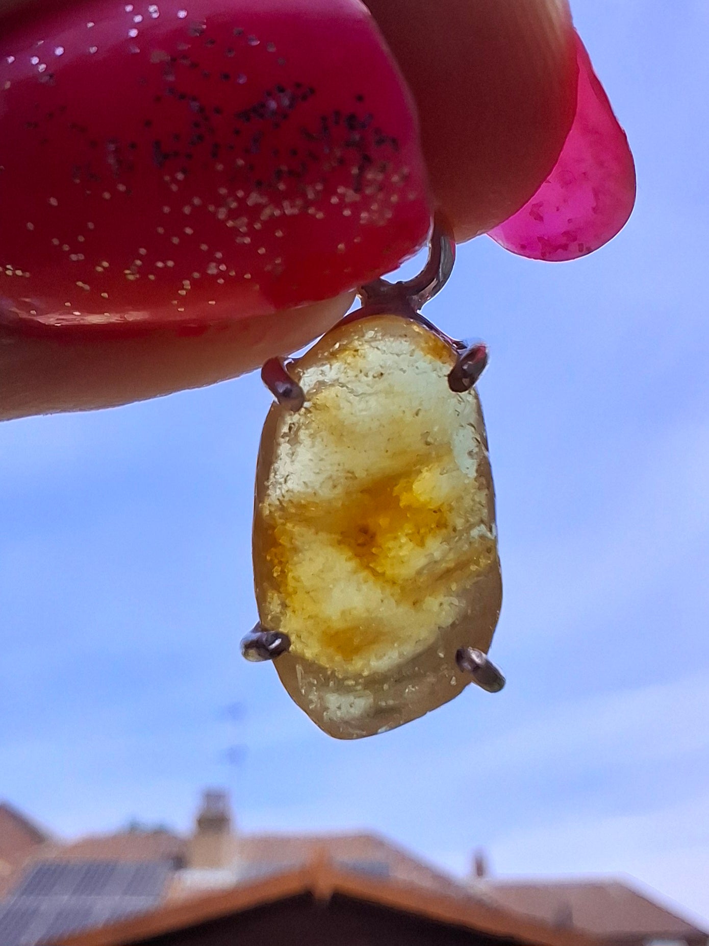 Baltic Amber Pendant, 925 Silver, Fossil (Ref: AP23)