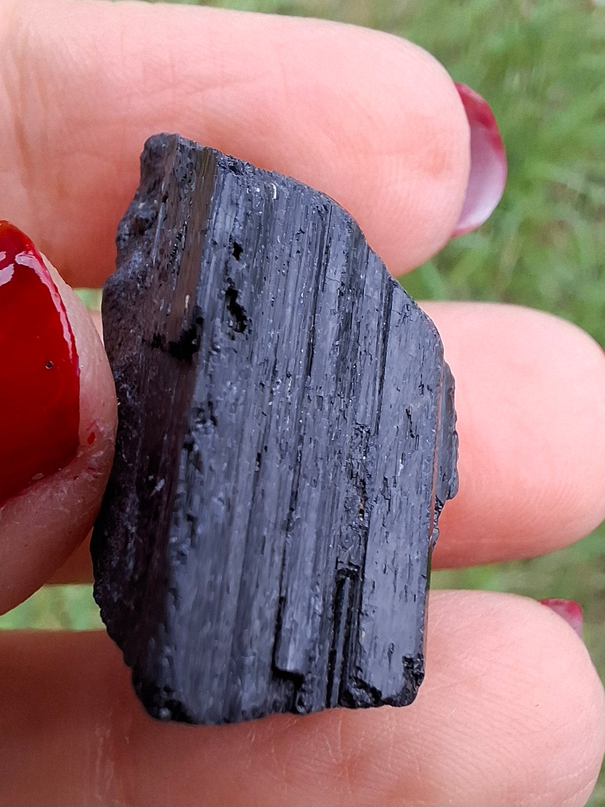 Black Tourmaline RAW, 12.40g, Crystal (Ref: RBT2)