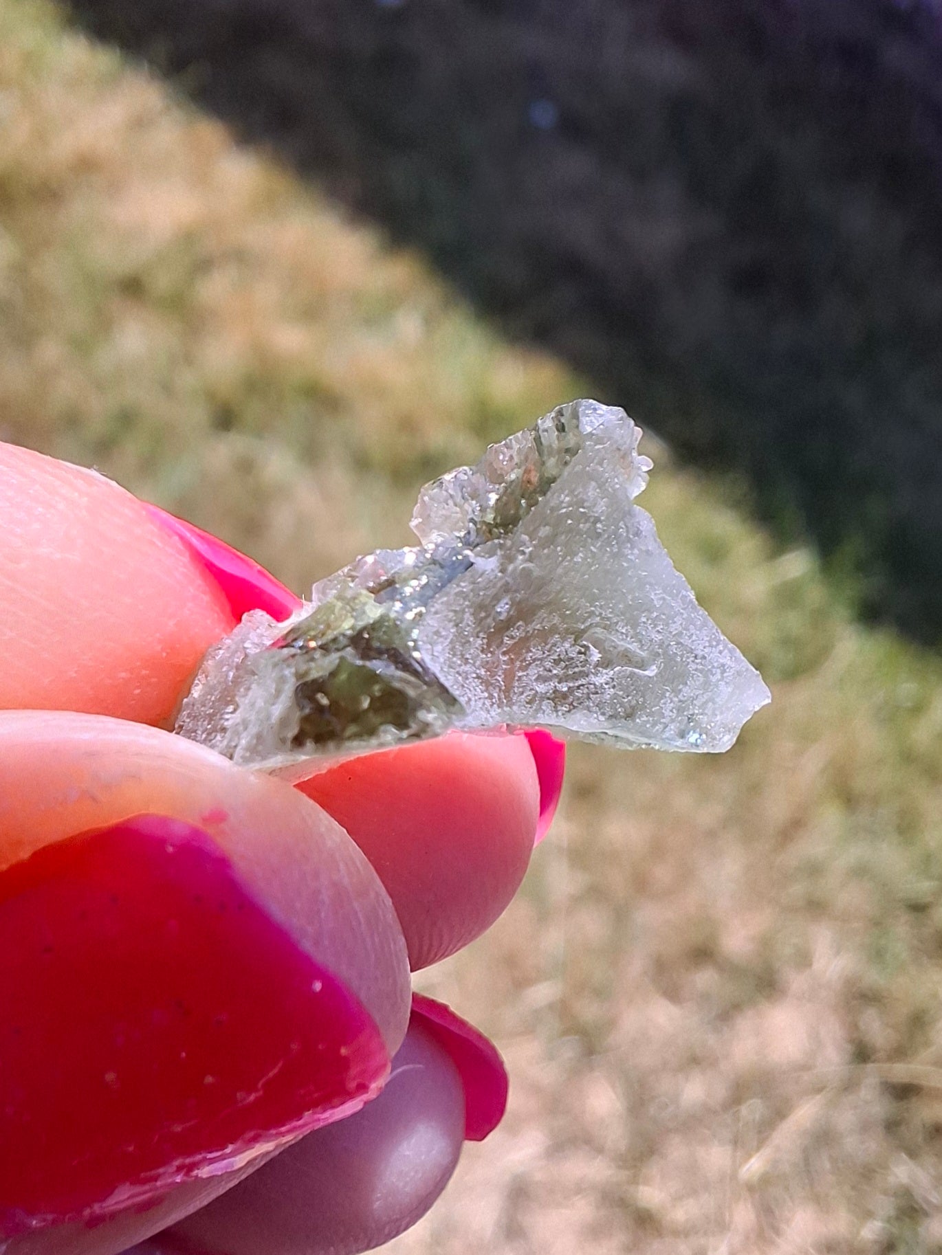 Moldavite Piece, SNOWFLAKE, FROSTED, BRUSNA, 0.92g, Tektite (Ref: 1499)