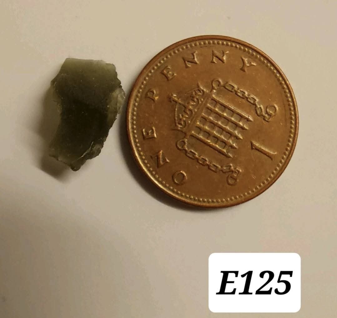 Moldavite Piece, 0.78g, Tektite (Ref: E125)