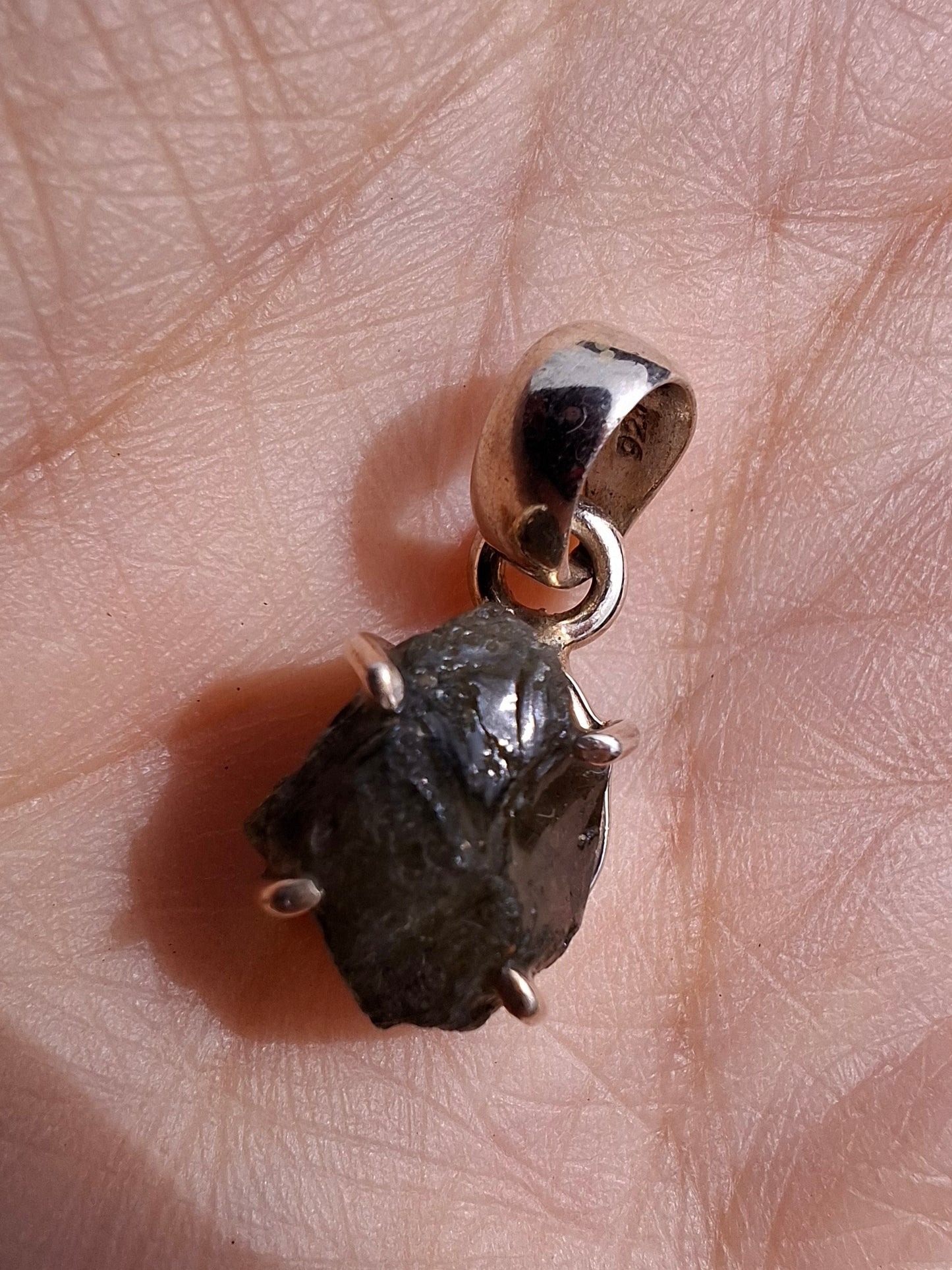 Moldavite Claw Pendant, 925 Silver, Tektite (Ref: P24)