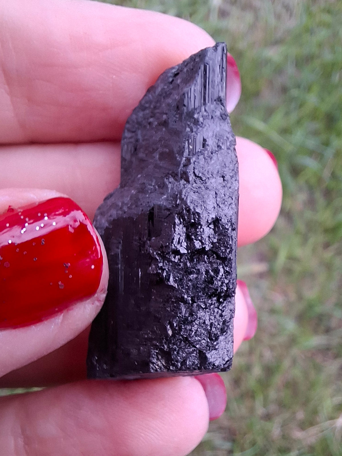Black Tourmaline RAW, 12.17g, Crystal (Ref: RBT12)