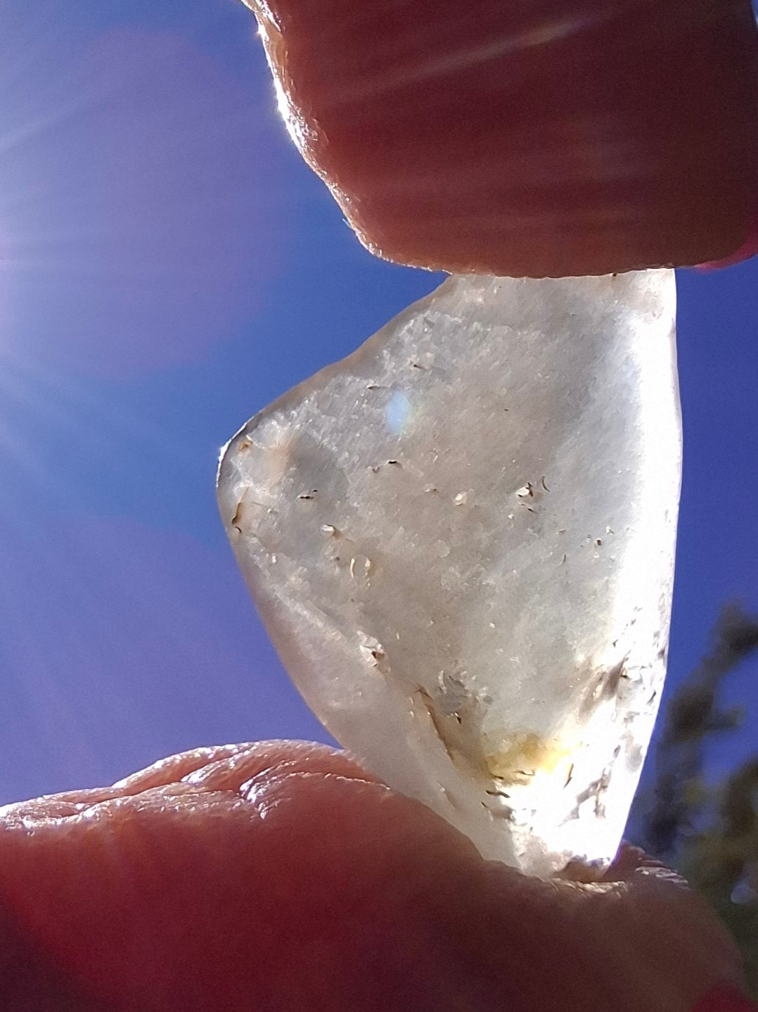 Libyan Desert Glass Piece, 2.80g, Tektite (Ref: LE274)