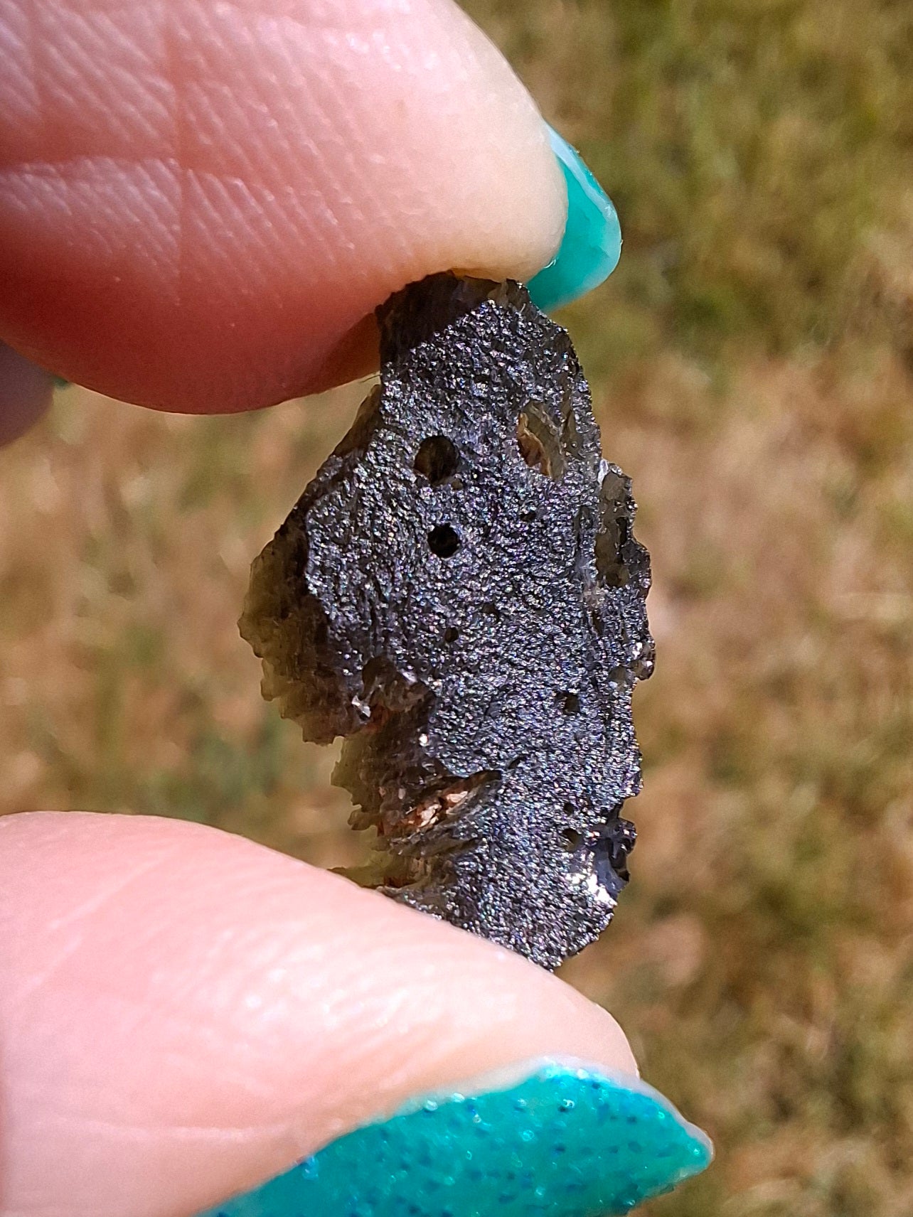Moldavite Piece, 1.67g, Tektite (Ref: 1423)