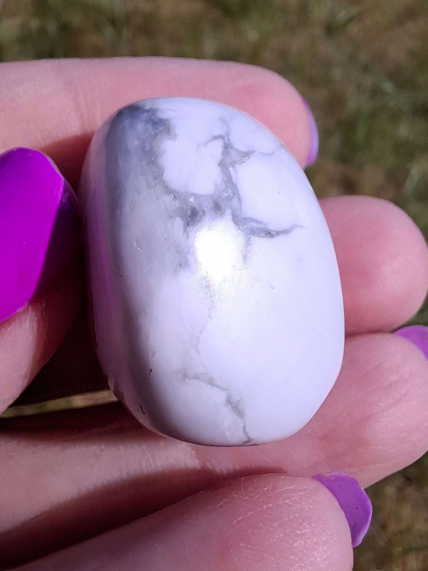 Howlite, Tumble Stone, Crystal (Ref: T39)
