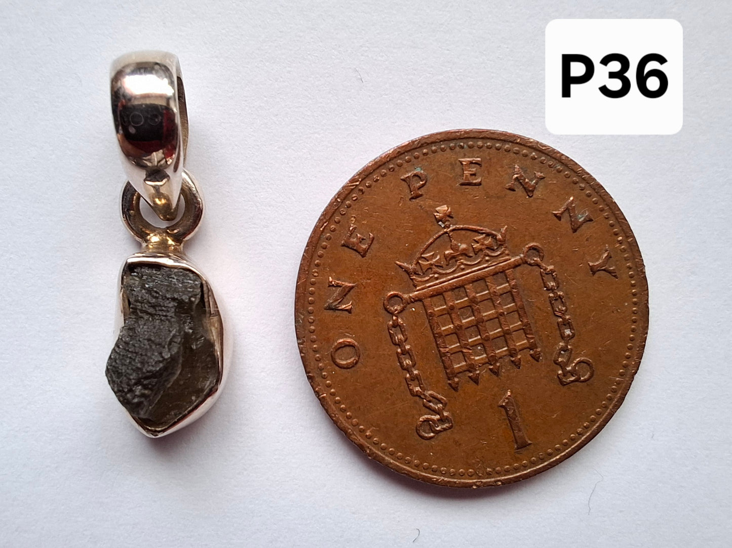 Moldavite Pendant, 925 Silver, Tektite (Ref: P36)