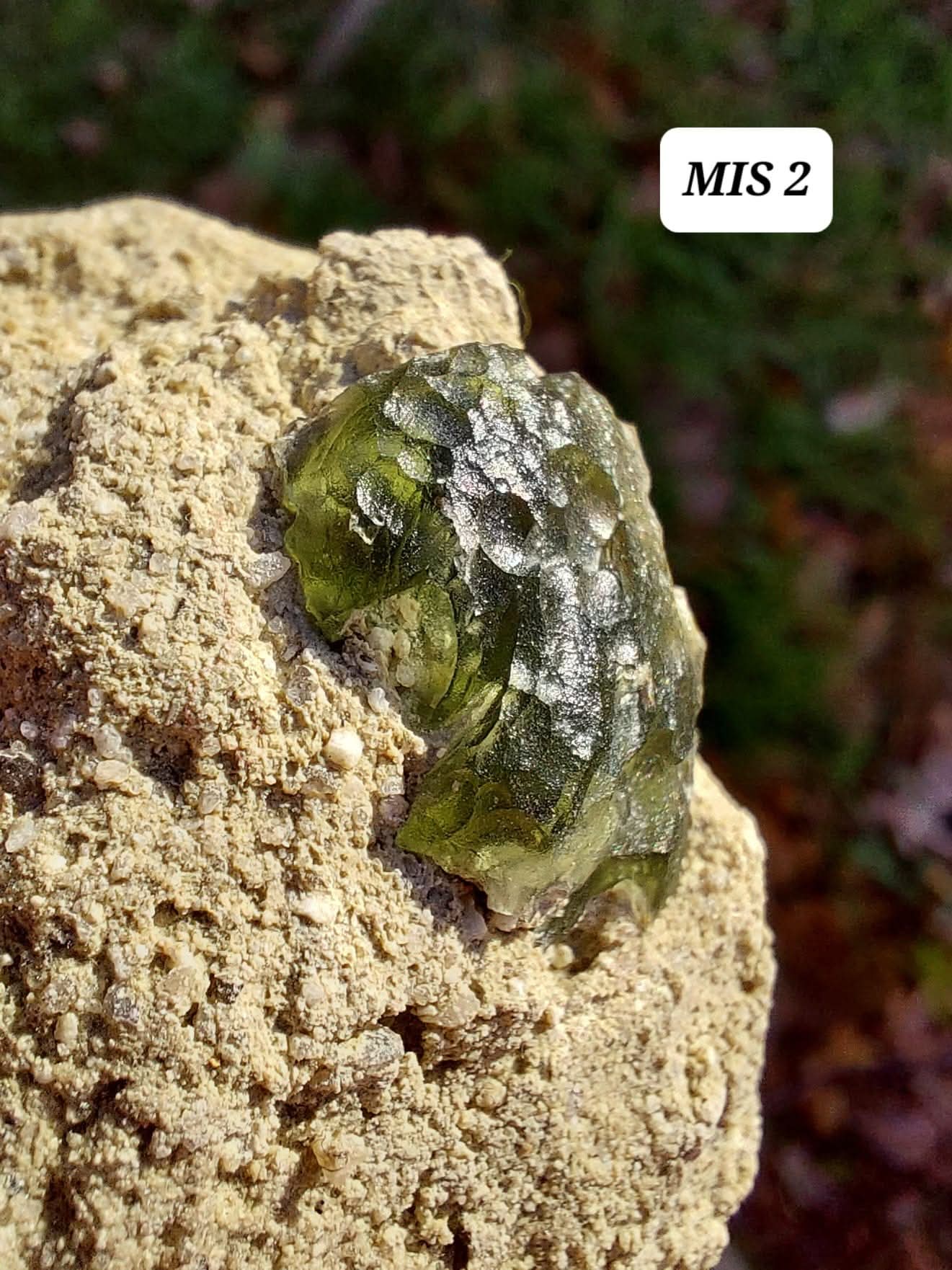 Moldavite In-Situ (in matrix), Besednice, Est 3.5-4g, Tektite (Ref: MIS2)