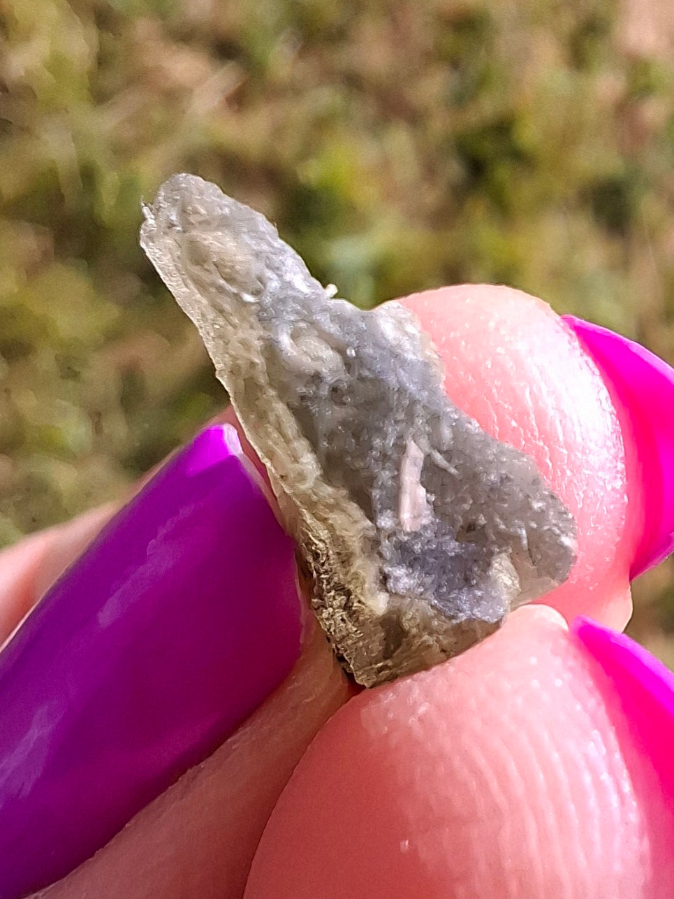 Moldavite Piece, 1.30g, Tektite (Ref: 1434)