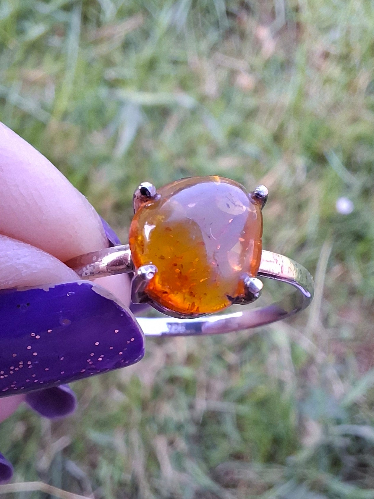 Baltic Amber Ring, size large W, 925 Silver, Fossil (Ref: AR27)