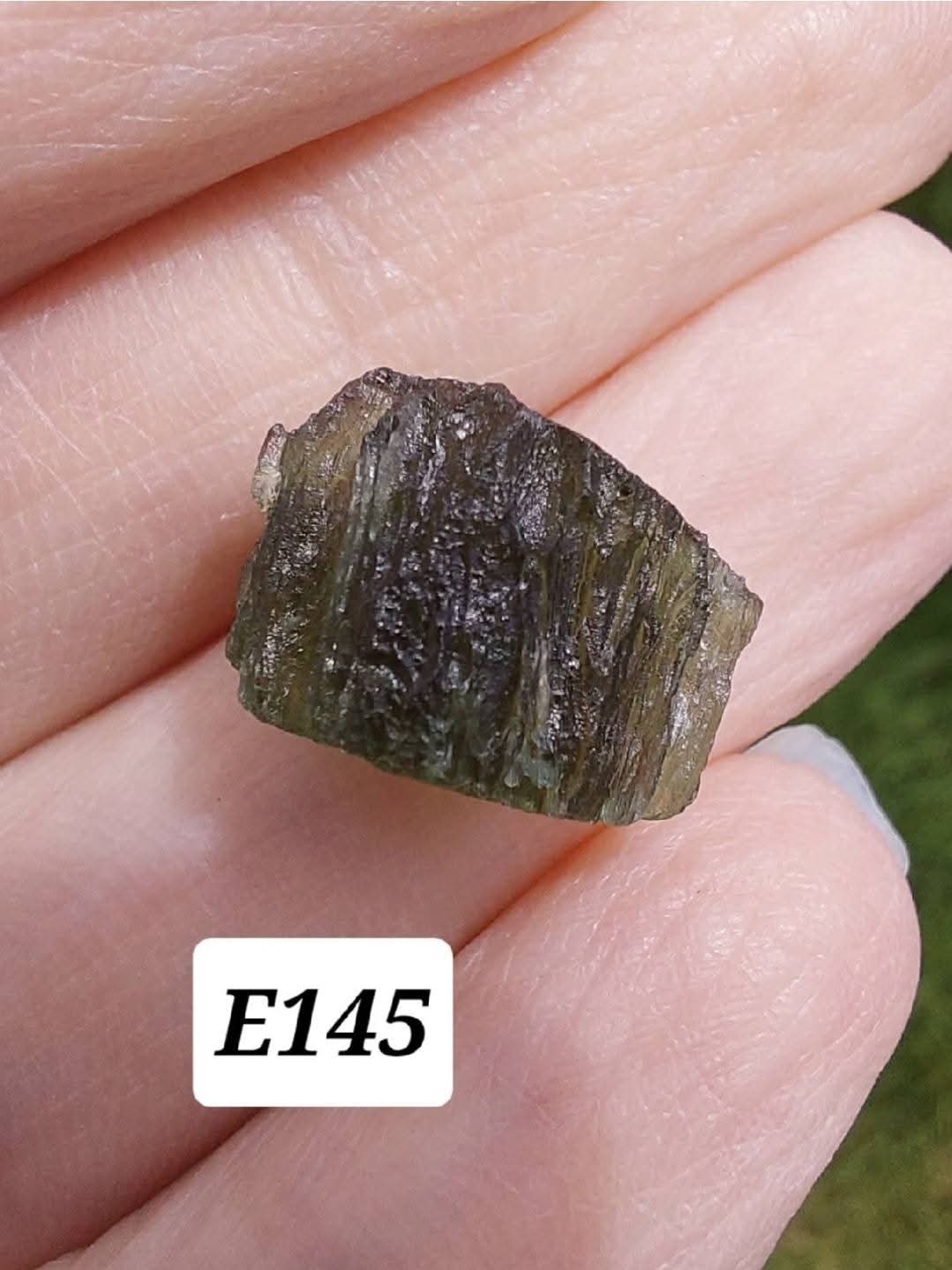 Moldavite Piece, 1.72g, Tektite (Ref: E145)