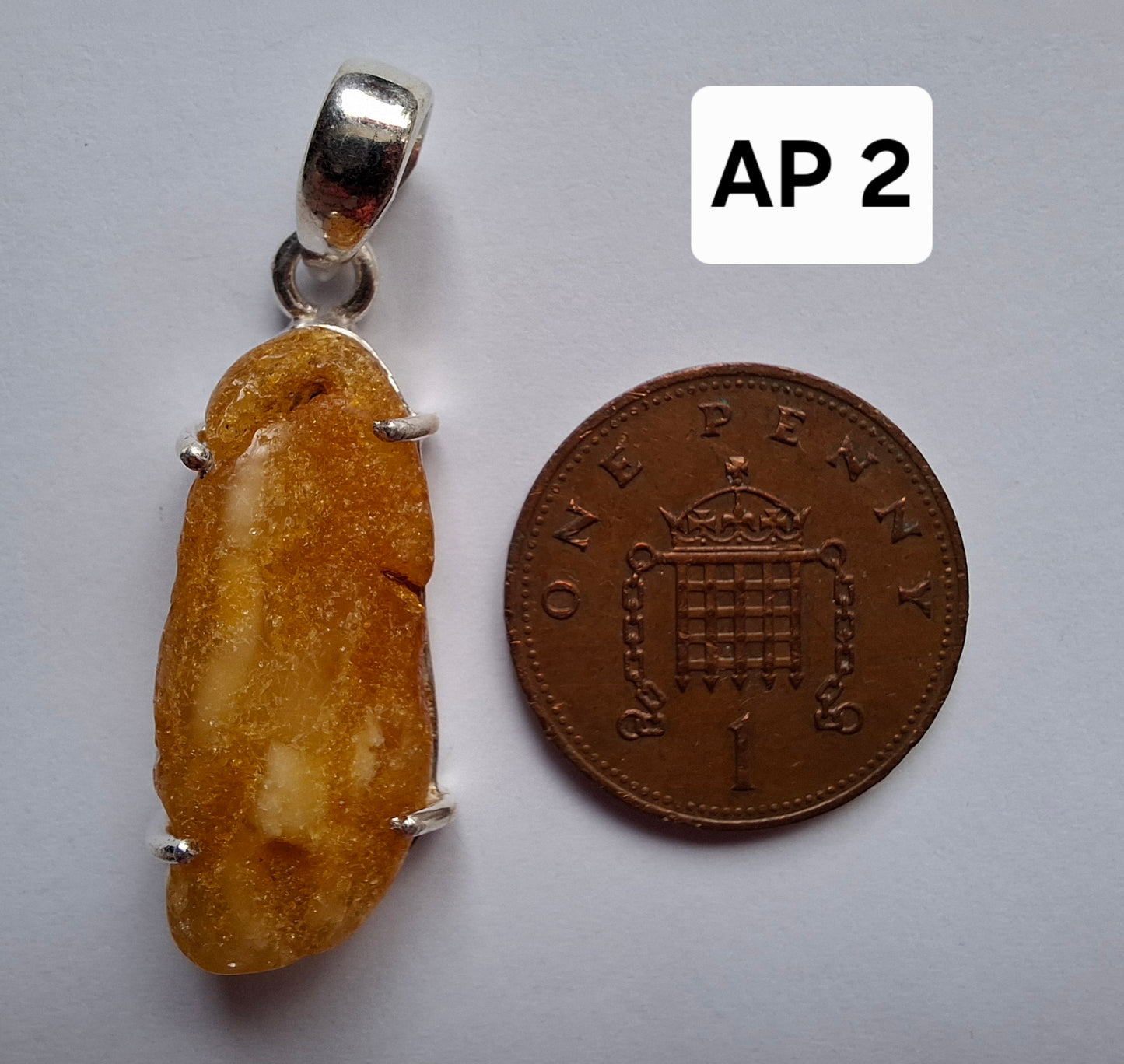 Baltic Amber Pendant, 925 Silver, Fossil (Ref: AP2)