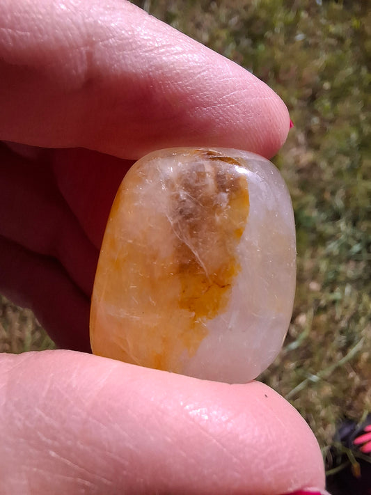 Golden Healer, Tumble Stone, Crystal (Ref: T193)