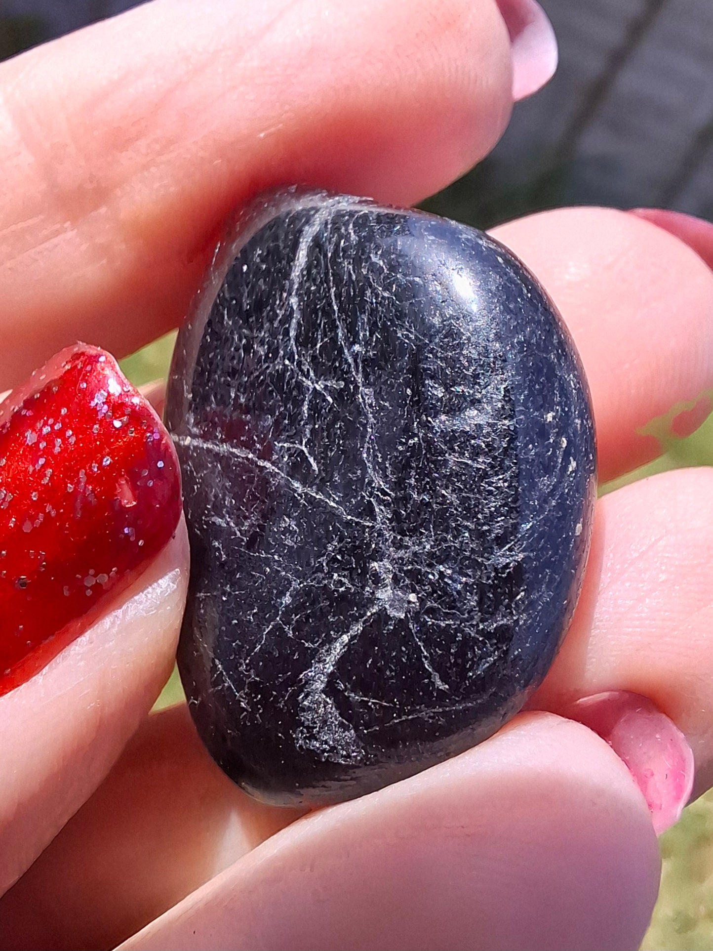 Black Tourmaline, Tumble Stone, Crystal (Ref: T220)