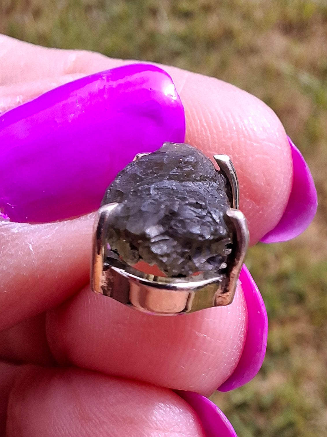 Moldavite Claw Pendant, 925 Silver, Tektite (Ref: P23)