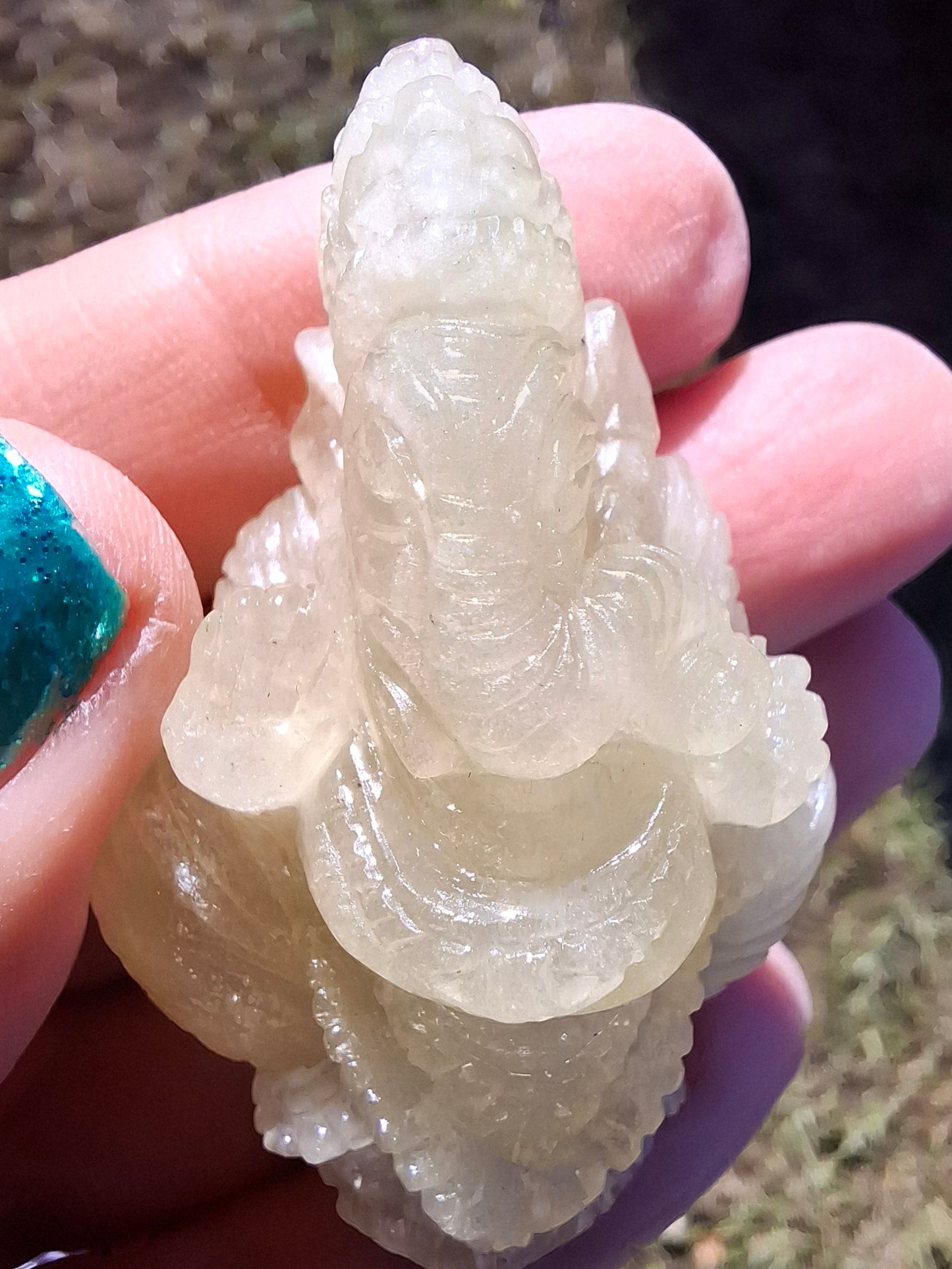 Libyan Desert Glass GANESHA craving, 31.21g, Tektite (Ref: Ganesha2)